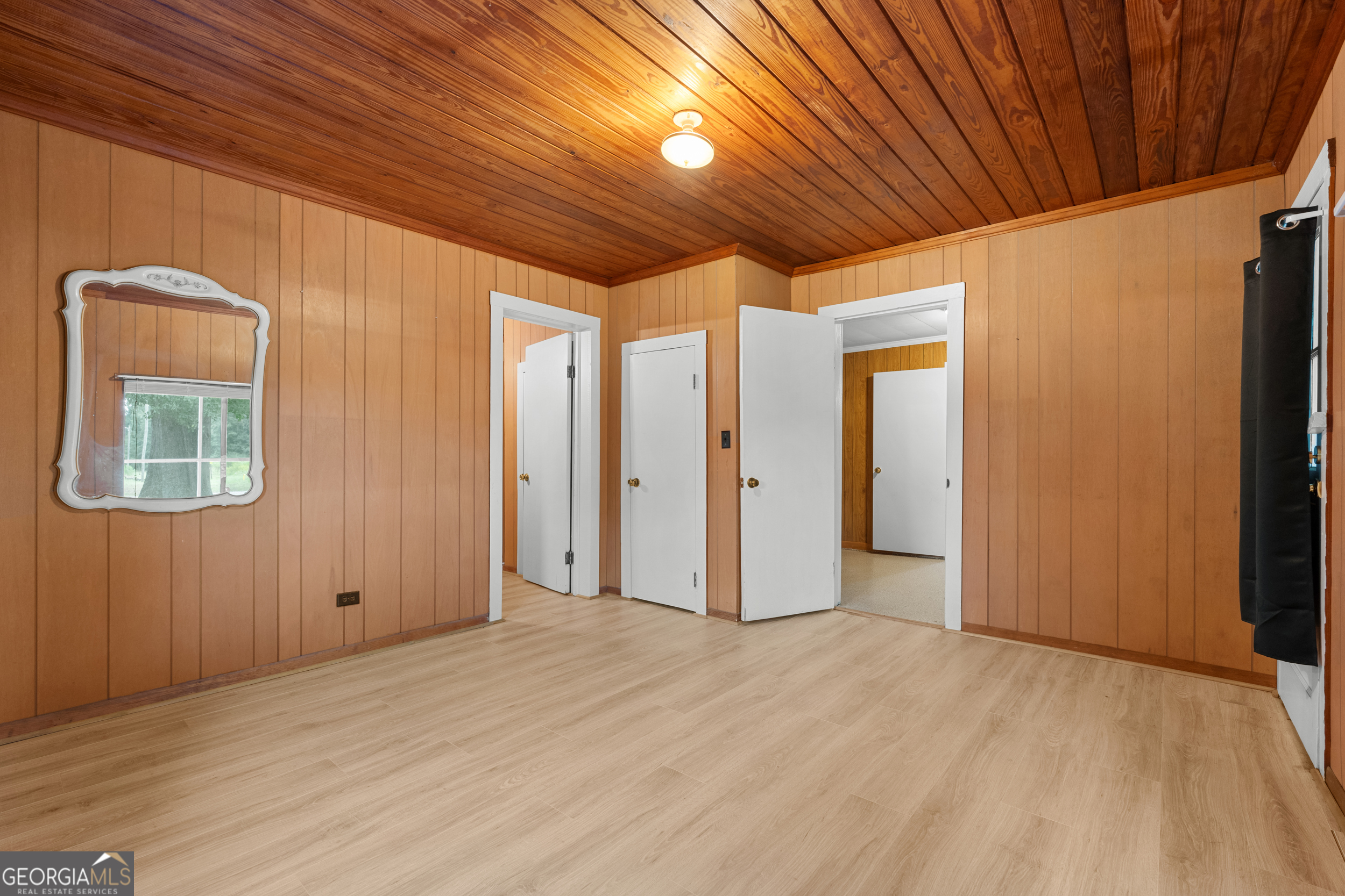 1135 N Masonic Street