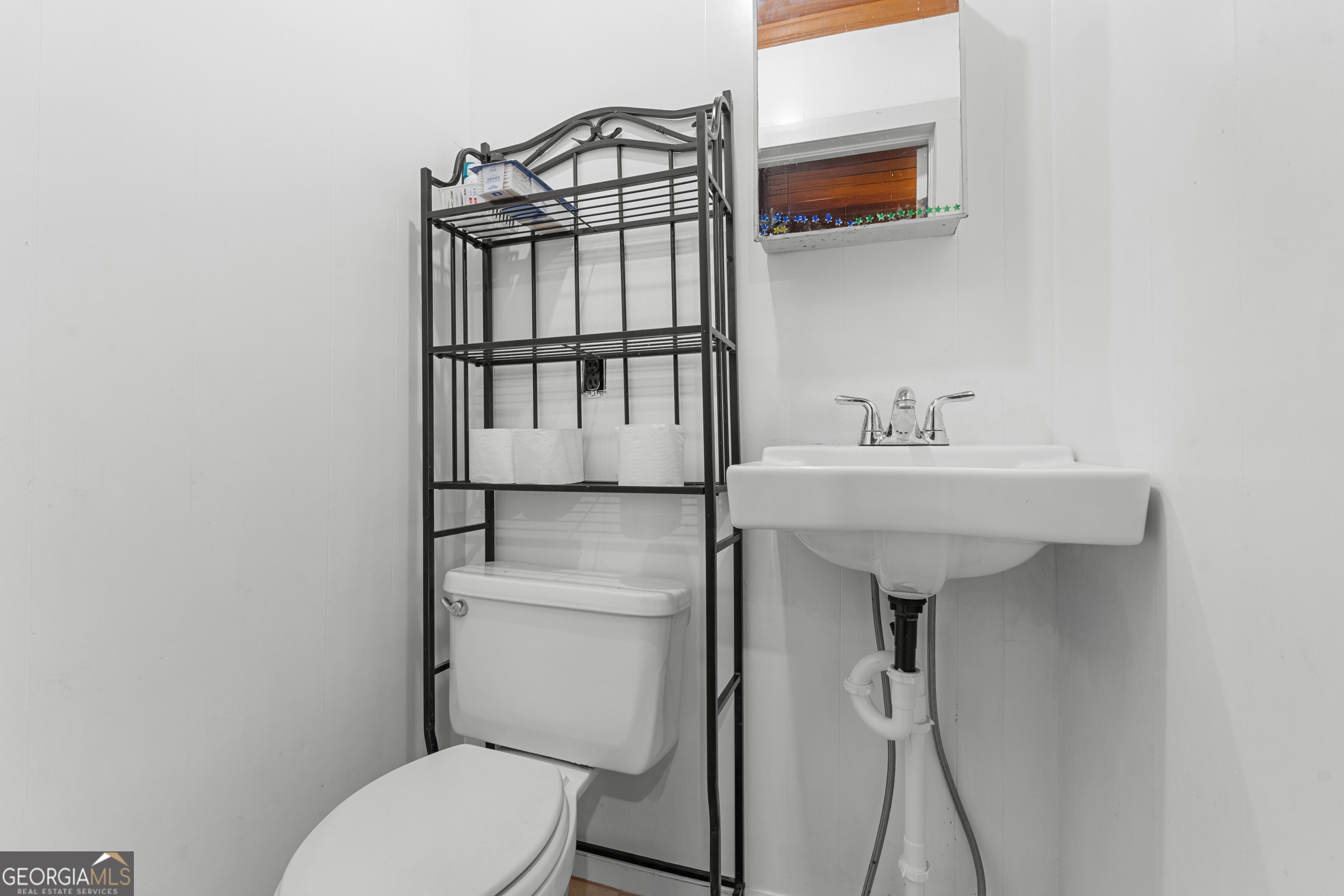 1135 N Masonic Street