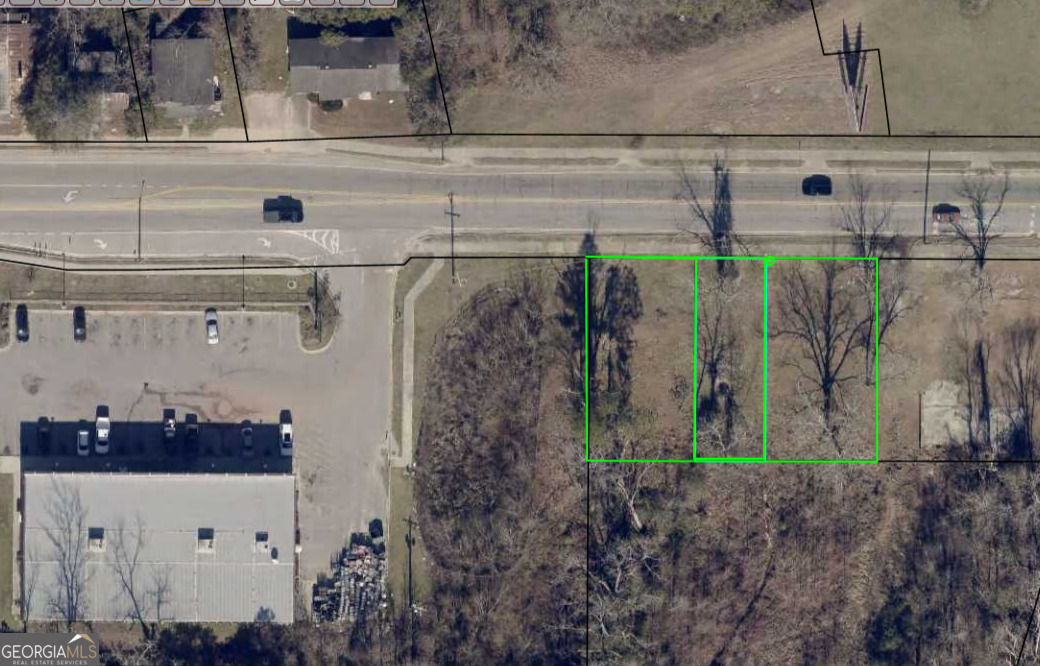 144 E Winthrope Avenue