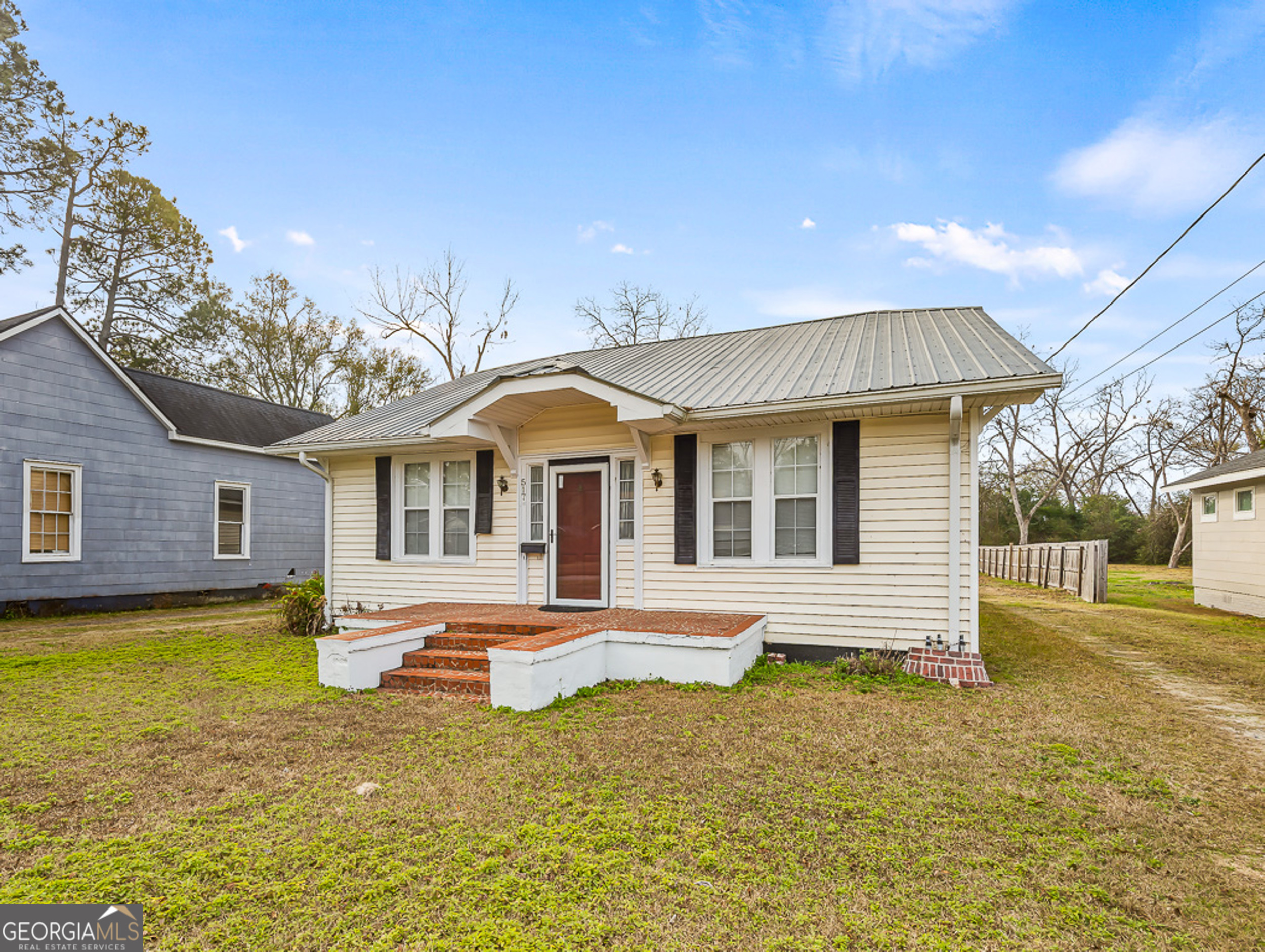 517 N Masonic Street