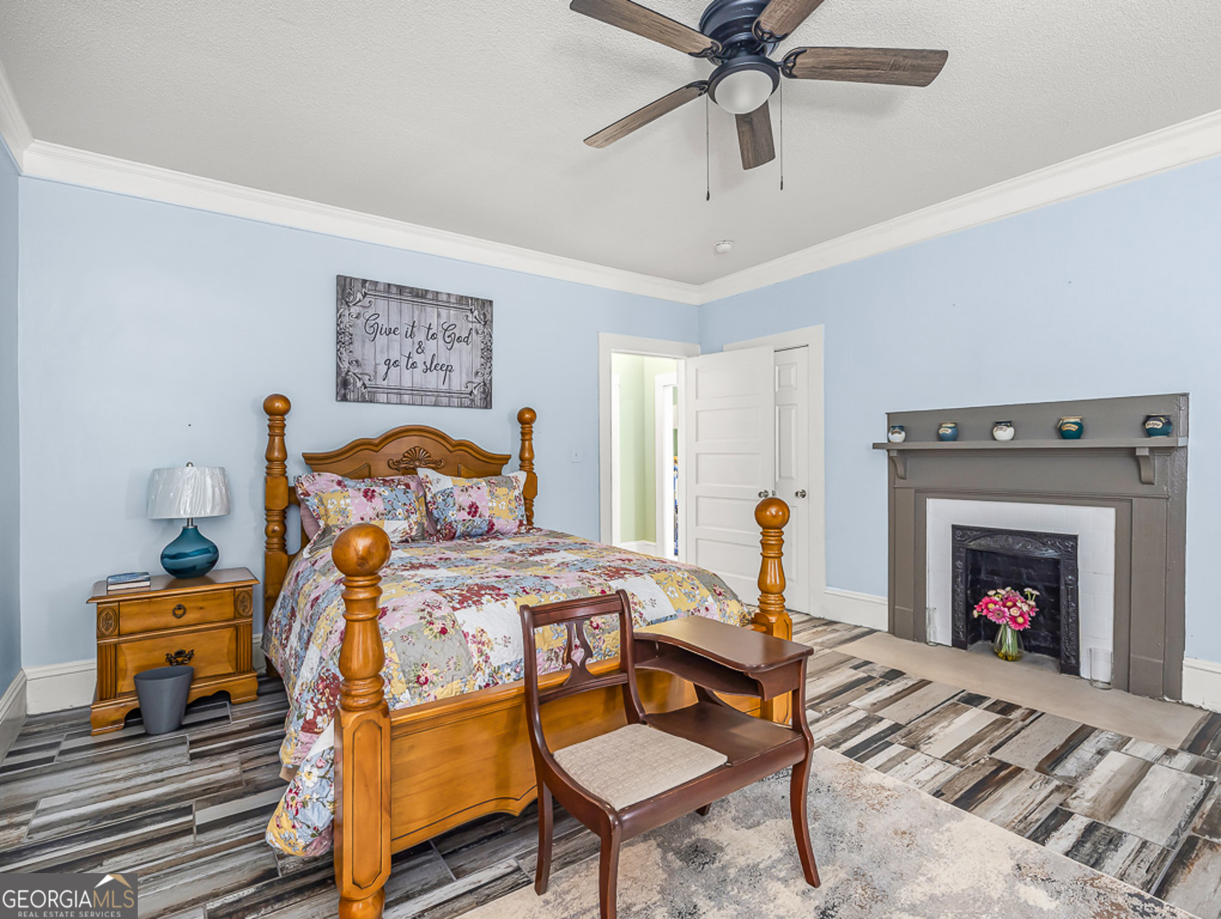 517 N Masonic Street