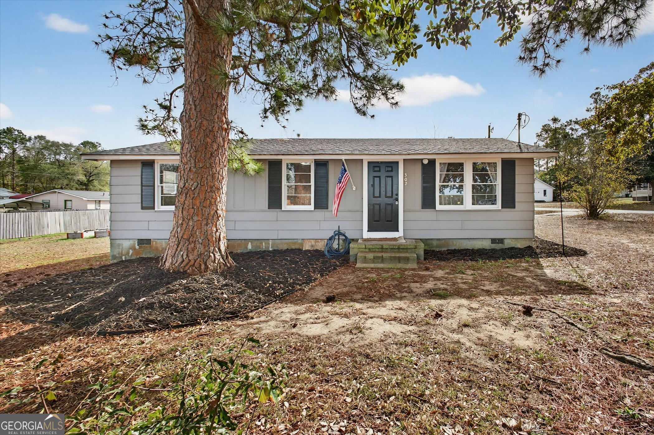 302 Randall Street