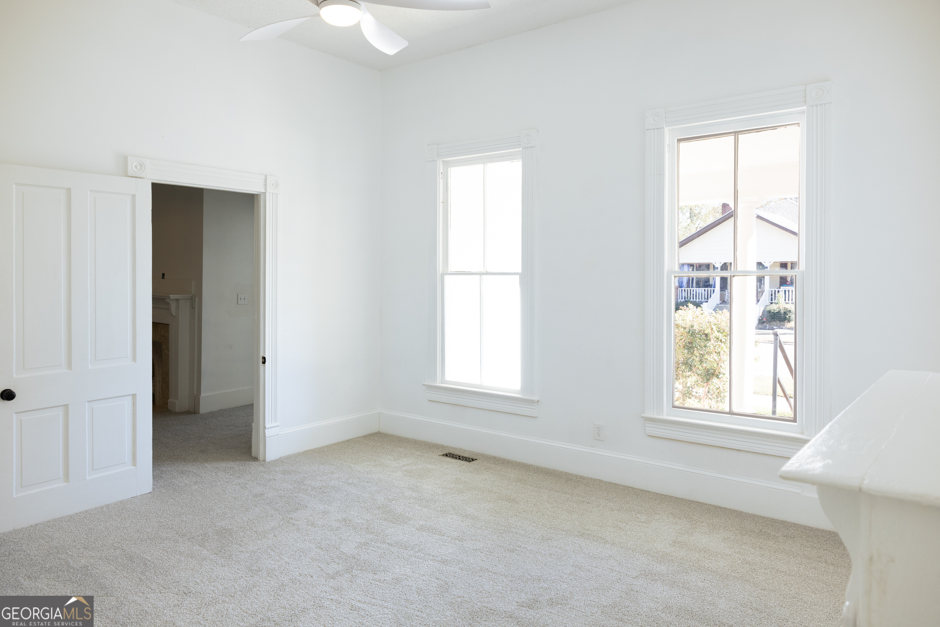 643 Barney Avenue