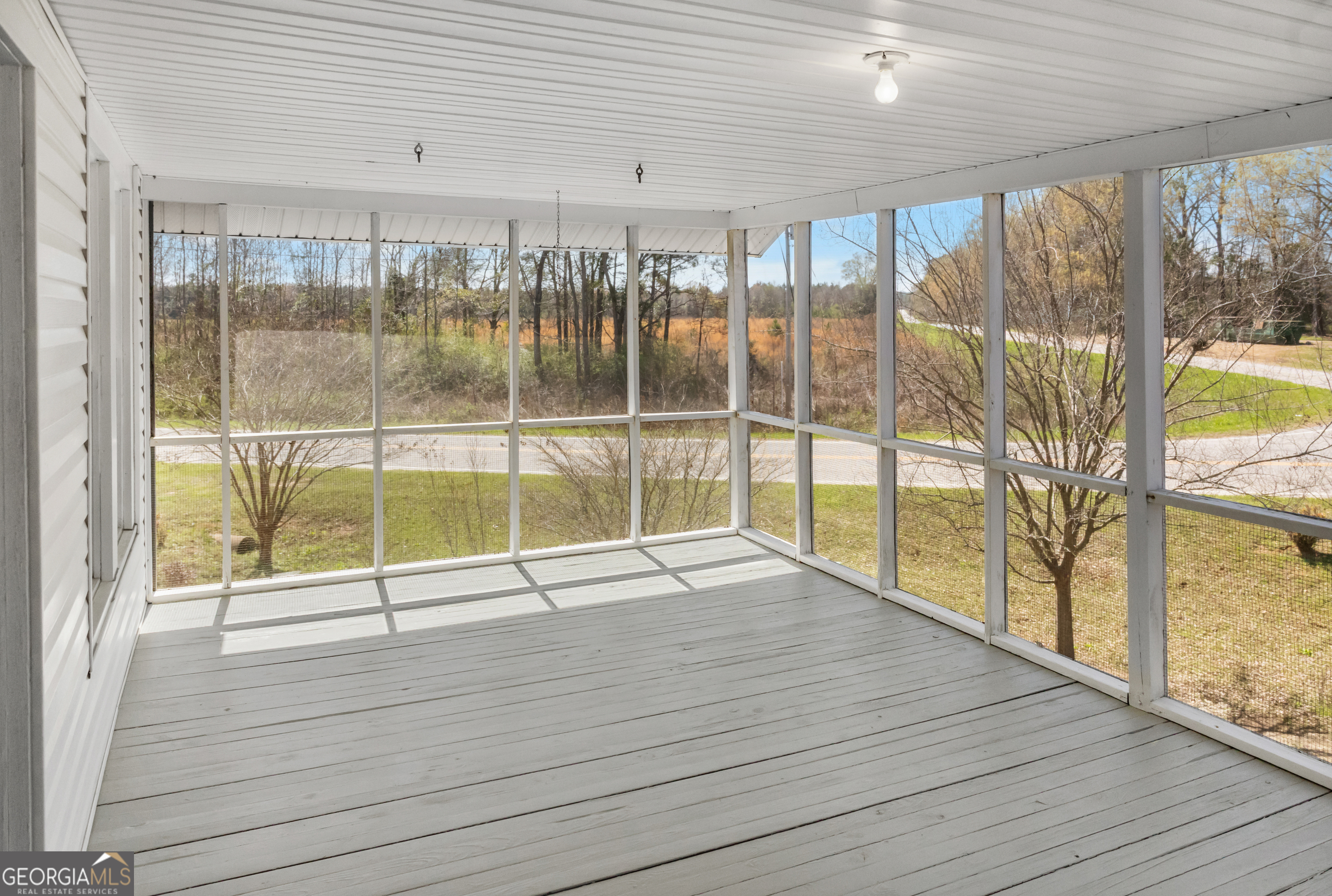 17332 Old River Road