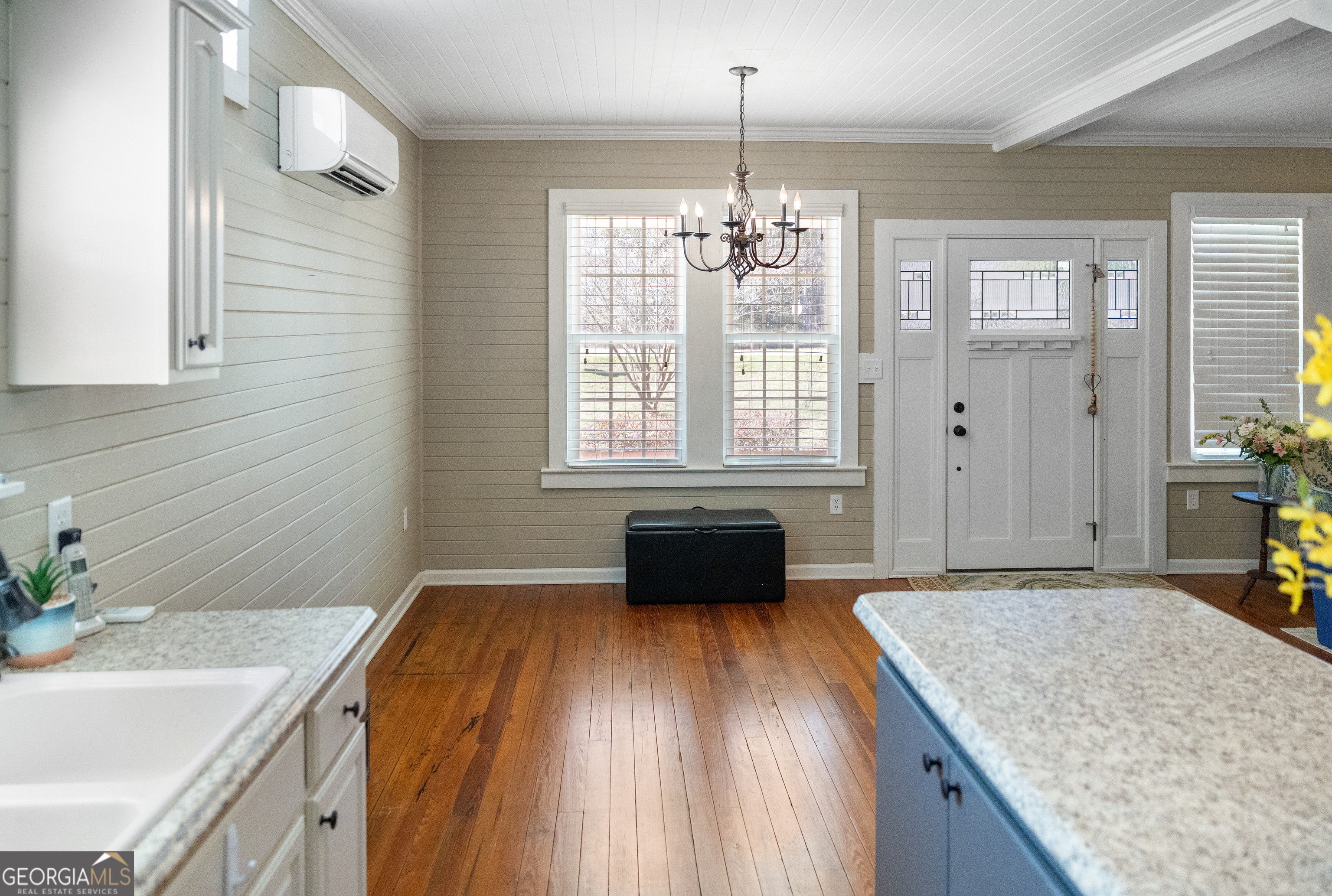 17332 Old River Road