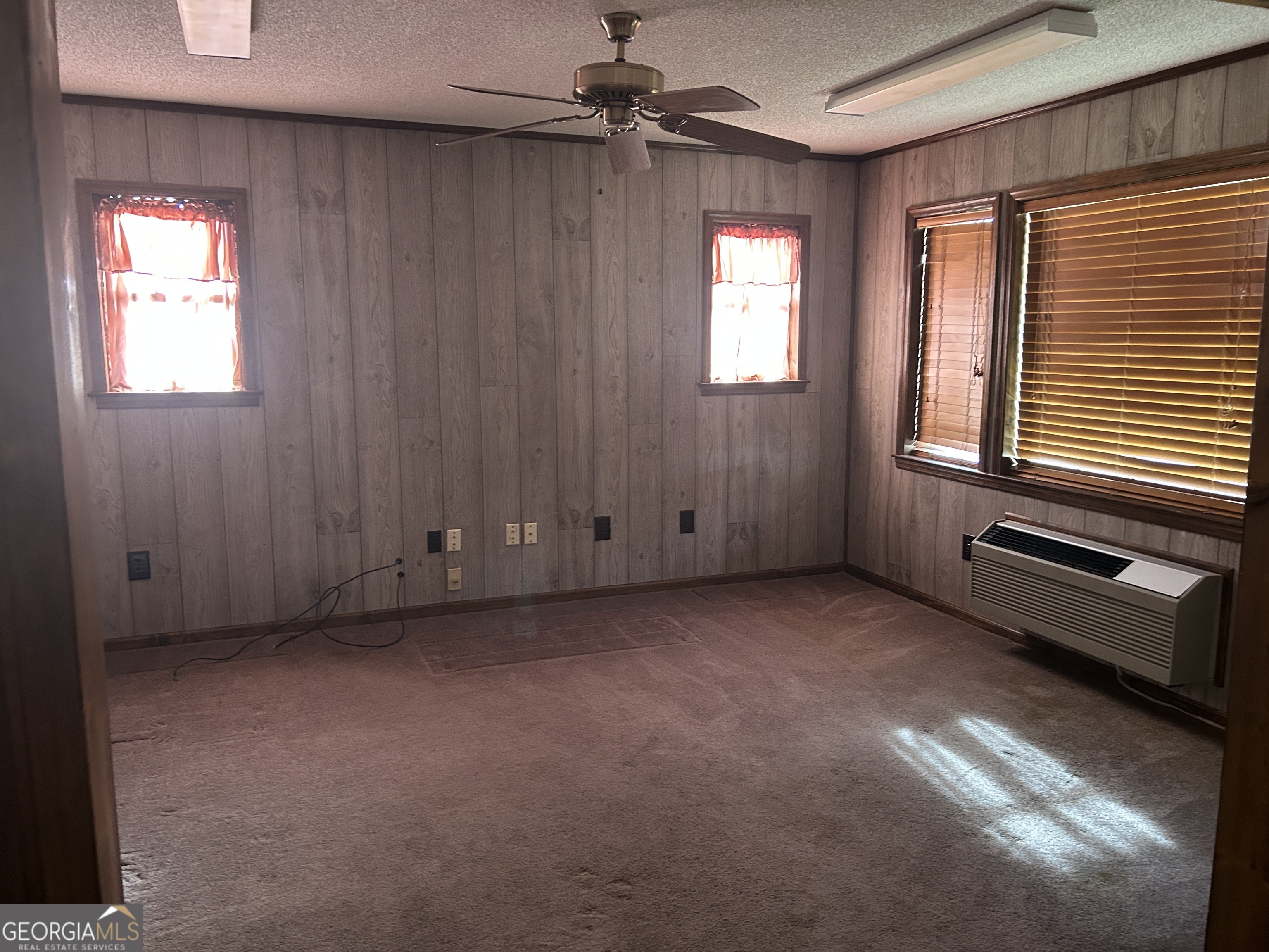 5074 Savannah Highway