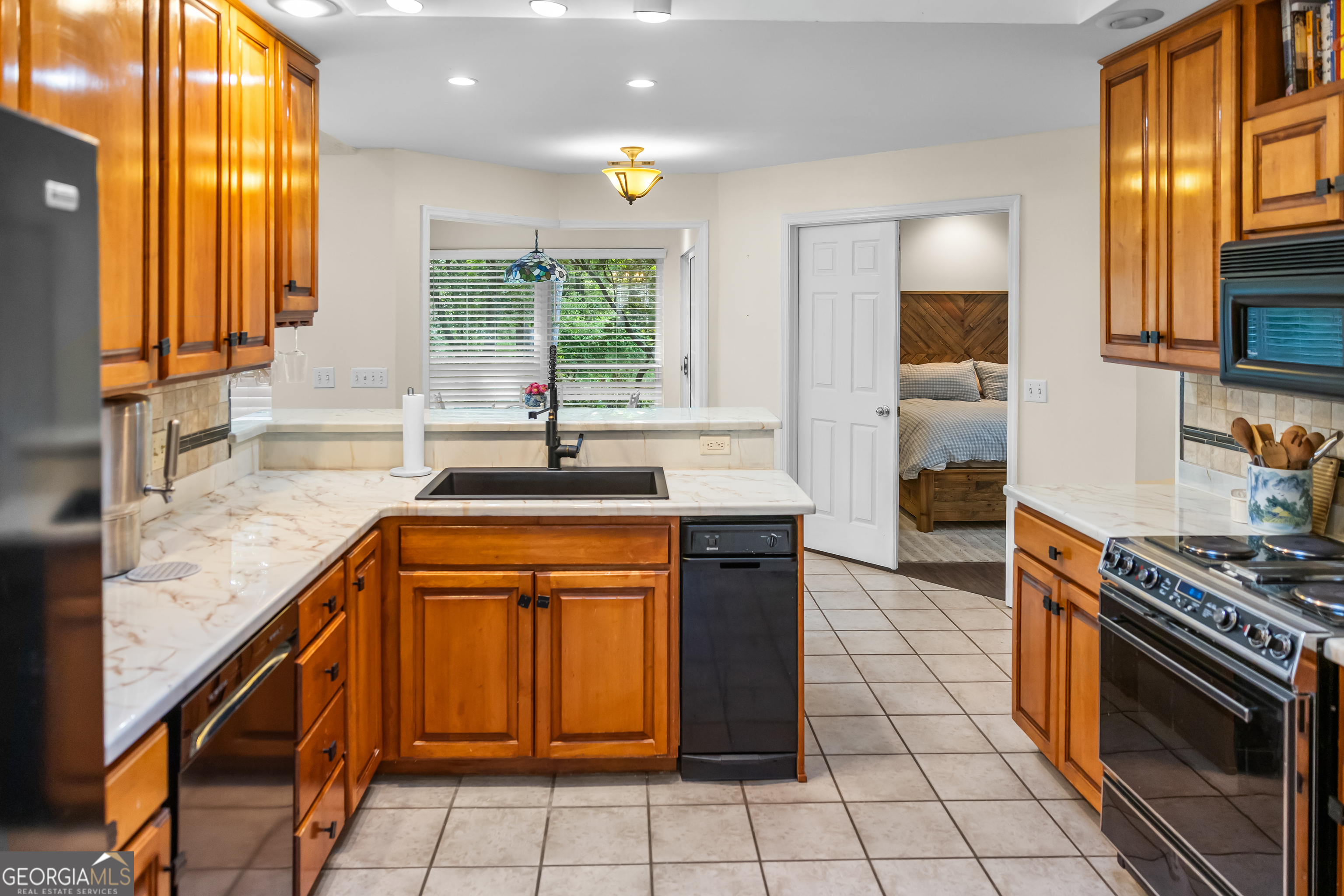 1666 Pondside Drive