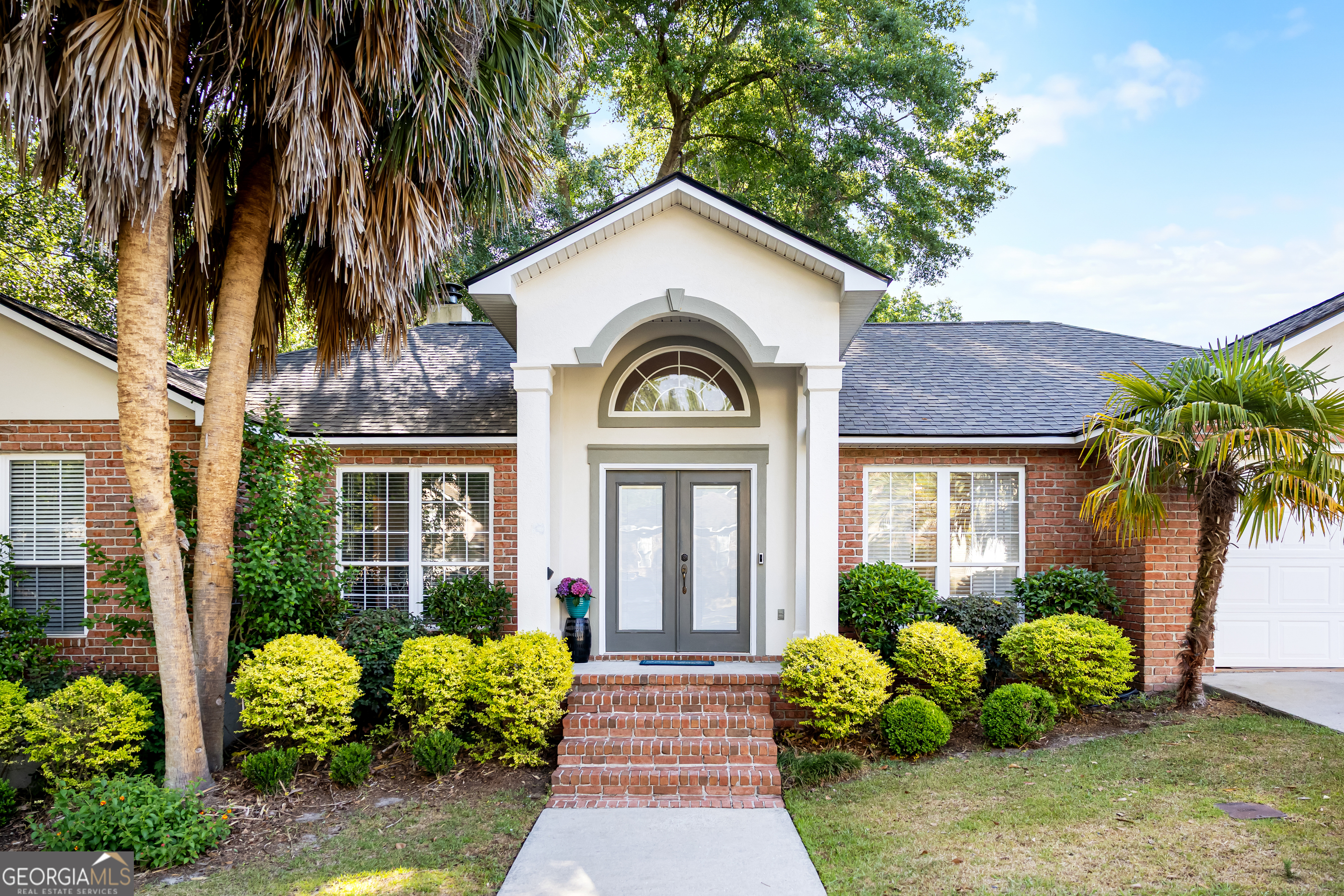 1666 Pondside Drive