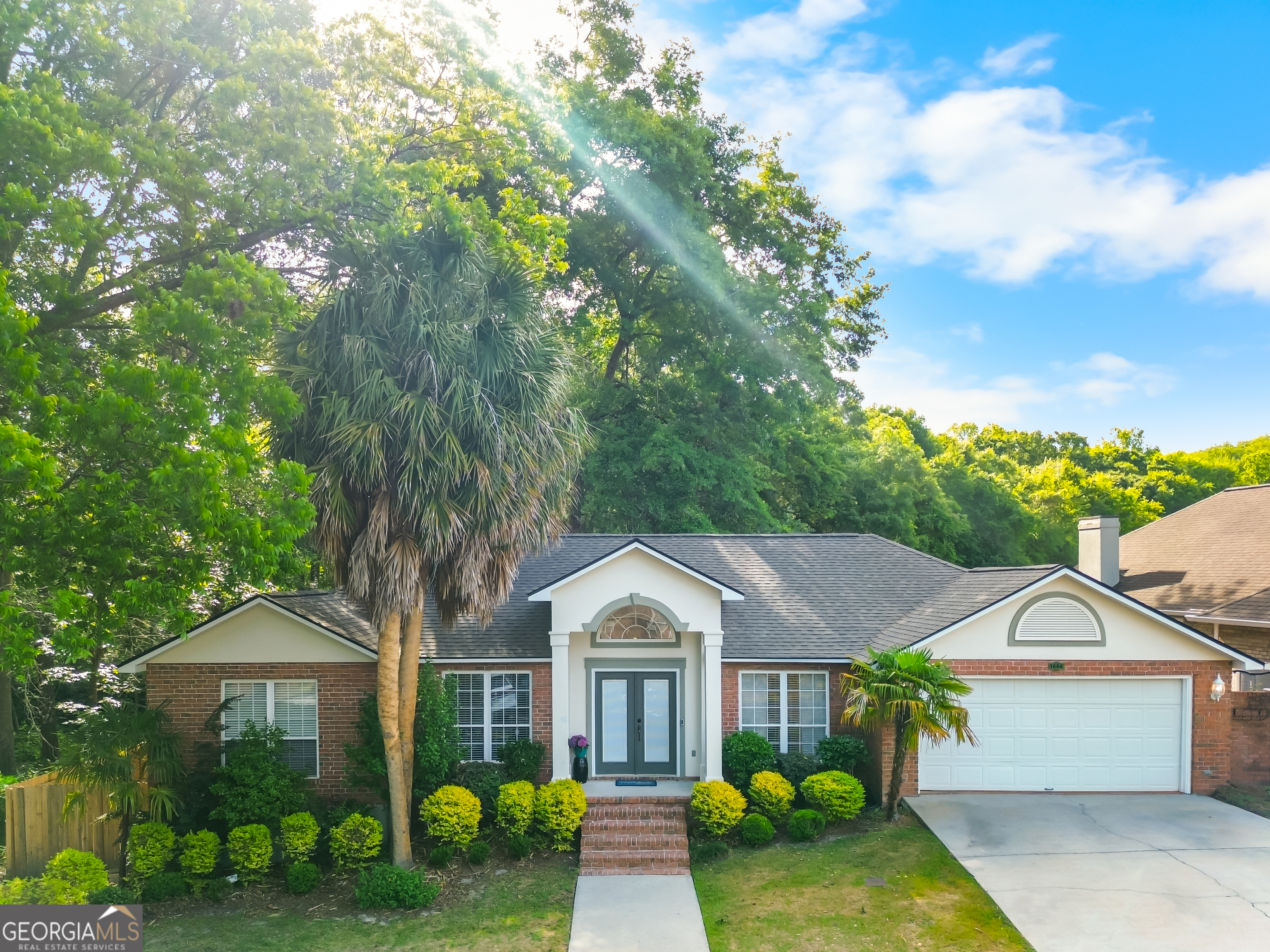 1666 Pondside Drive