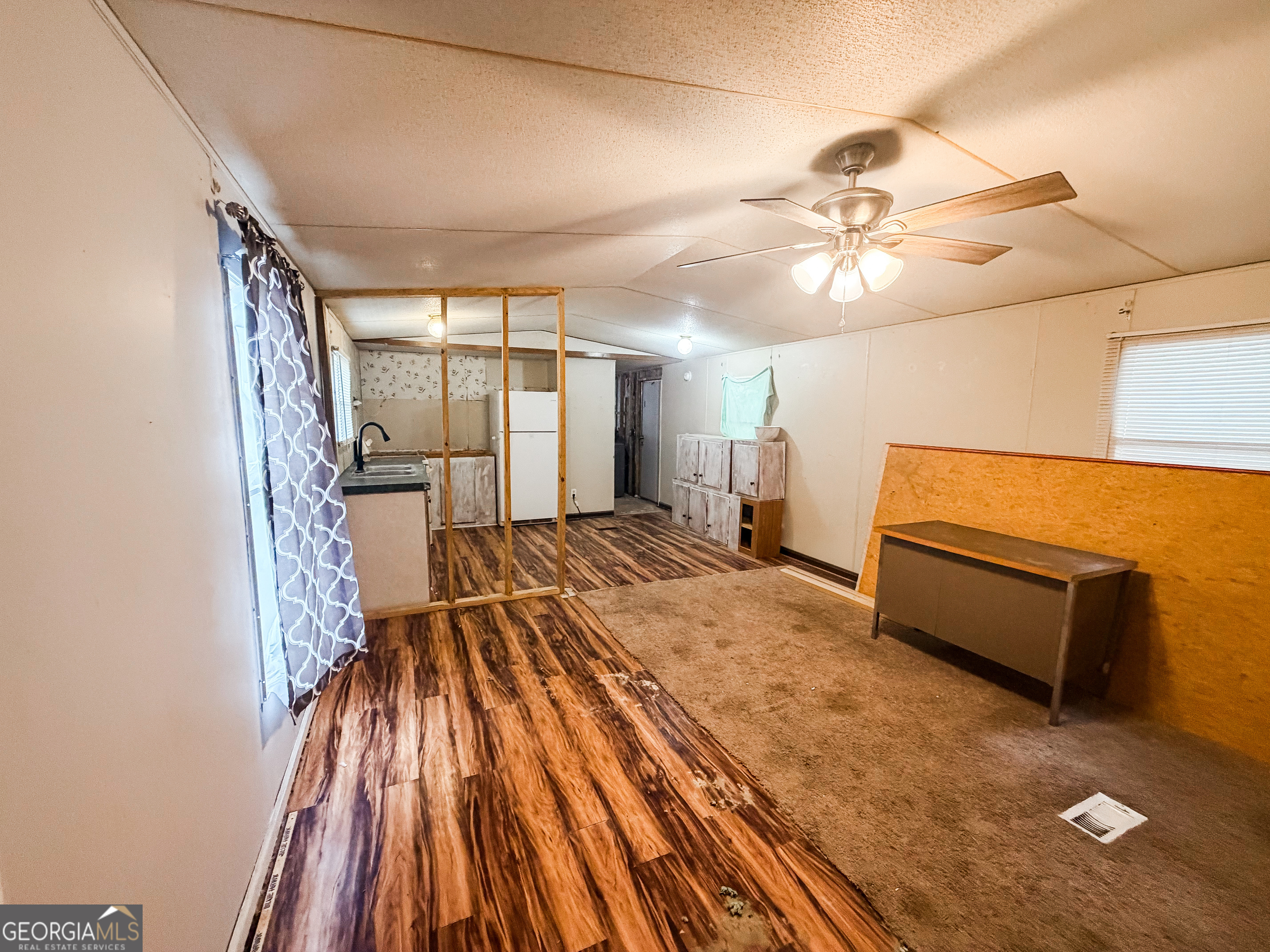 163 B Main Street