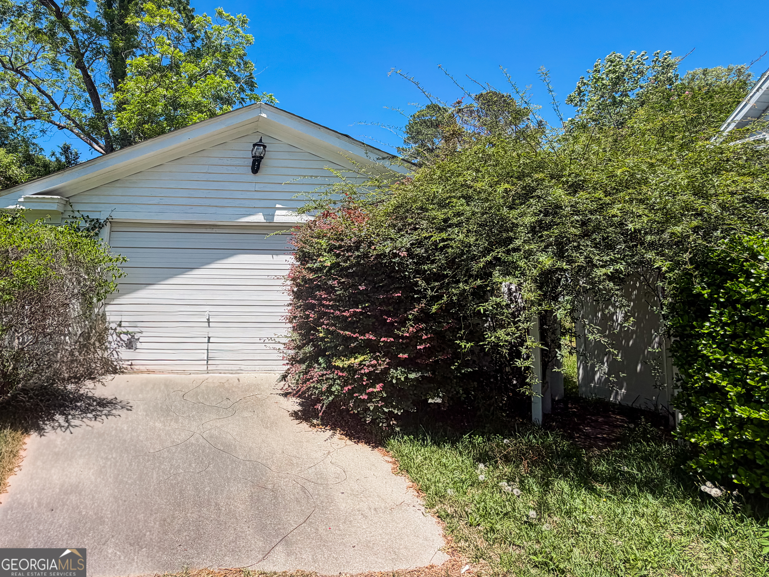 305 N Masonic Street