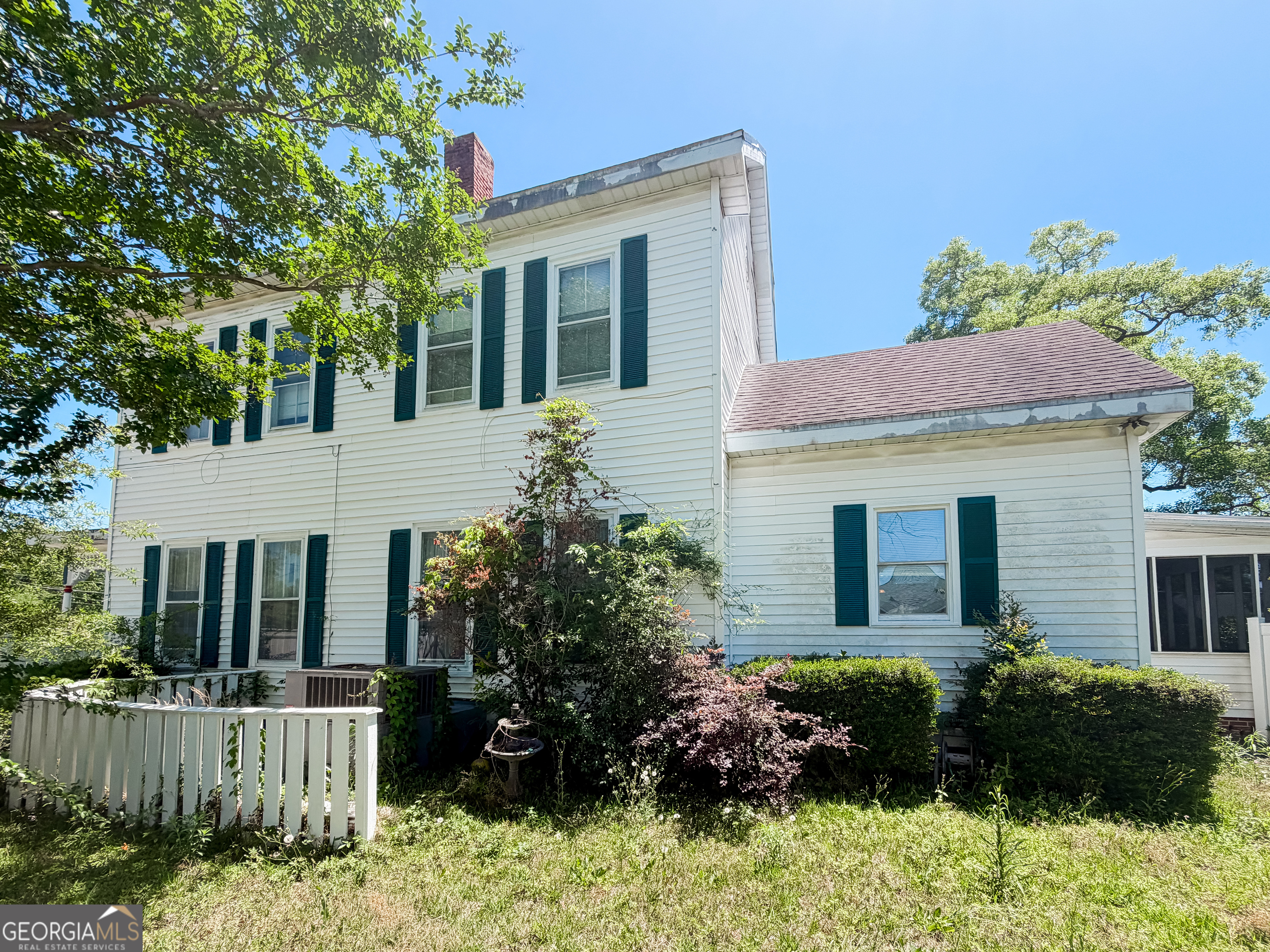 305 N Masonic Street