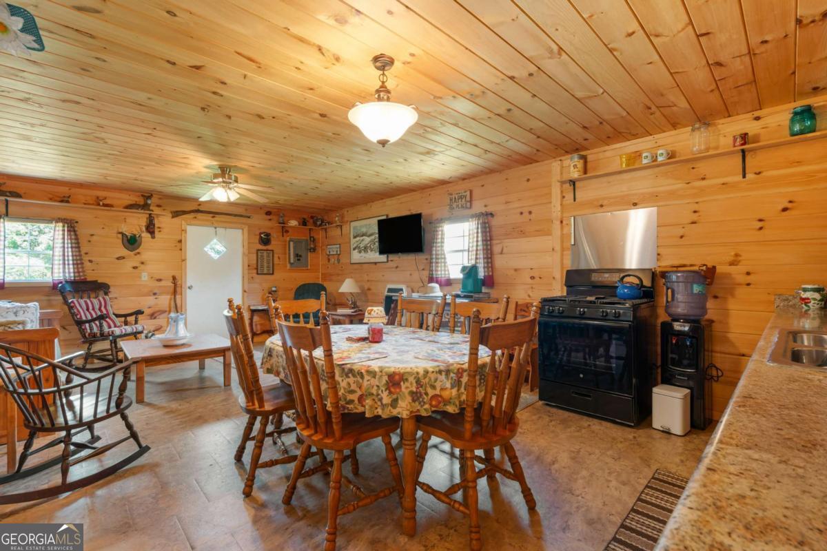 3516 Bennetts Landing Road