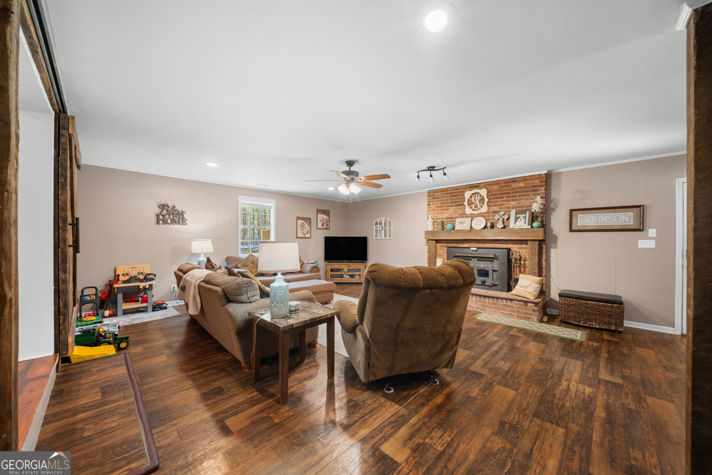 4562 Gip Road