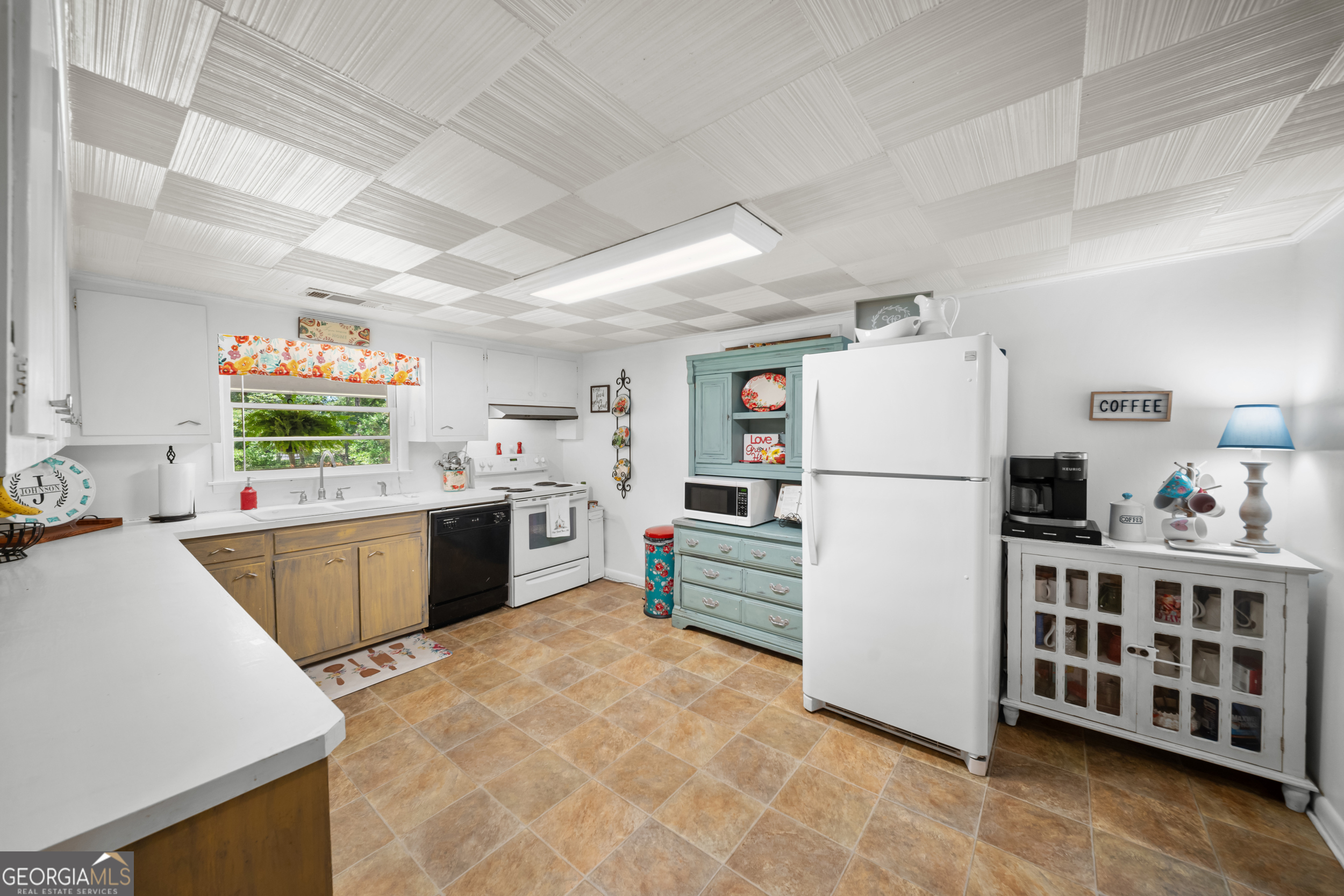 4562 Gip Road