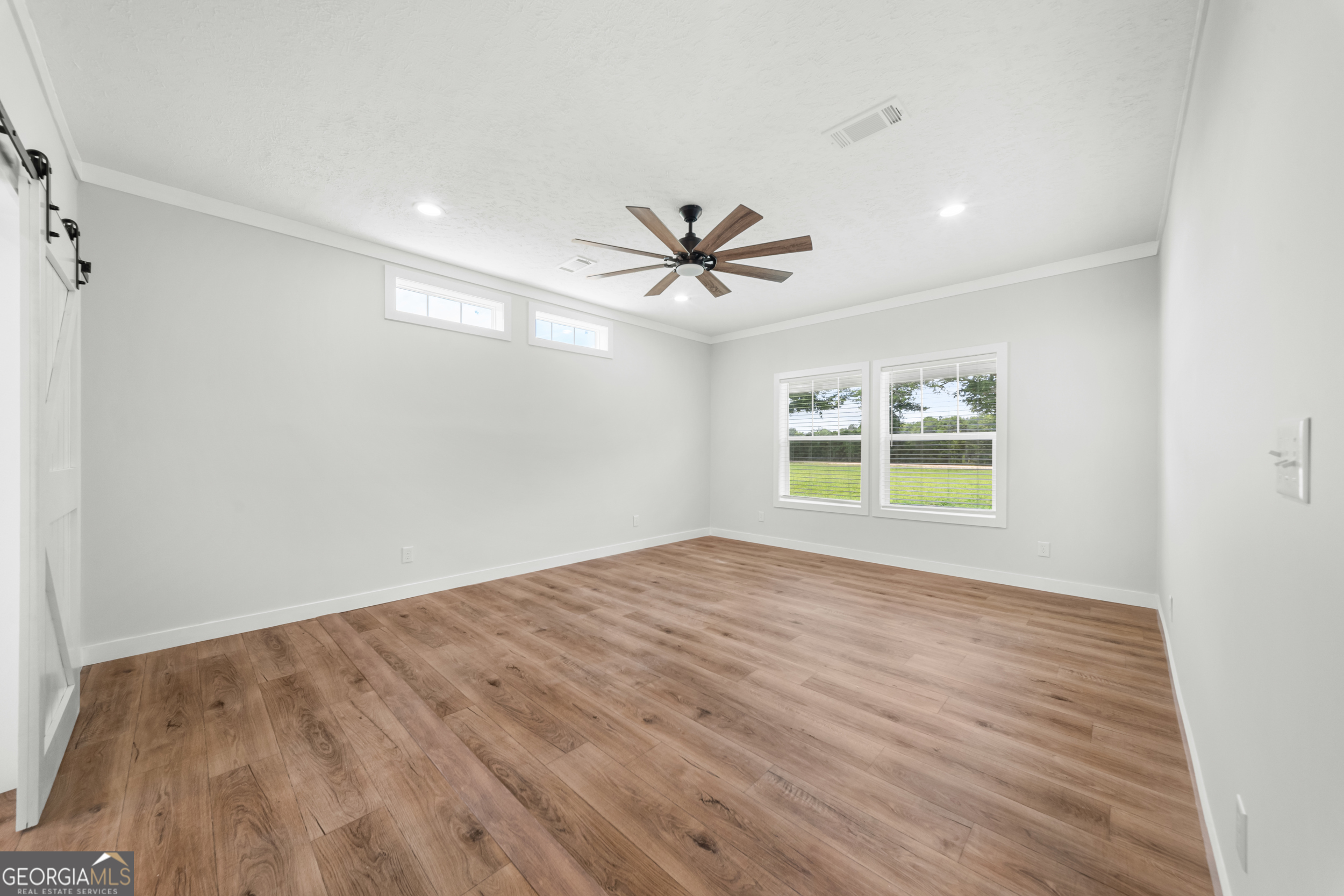 562 Sinkhole Road