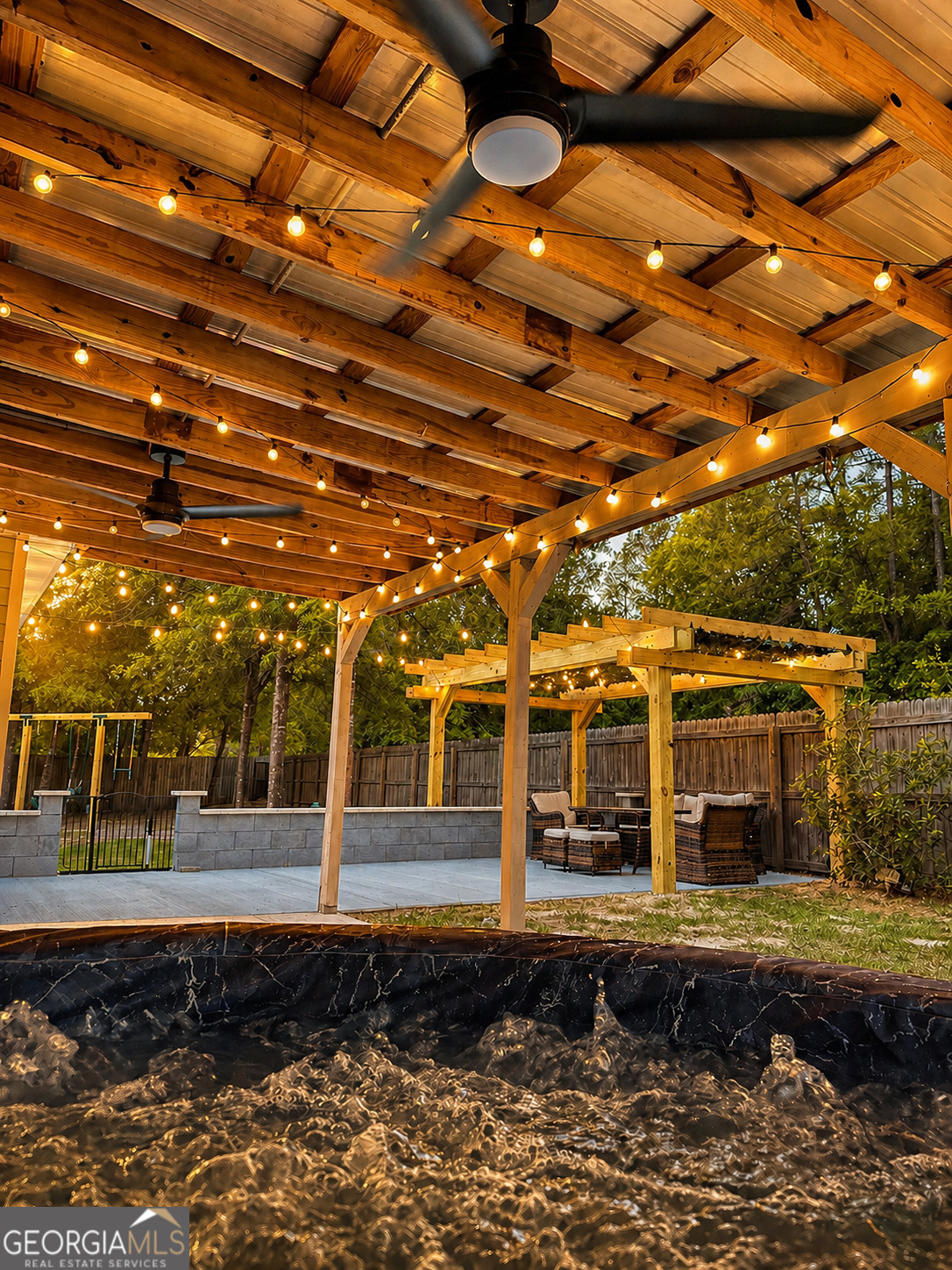 305 White Willow Court