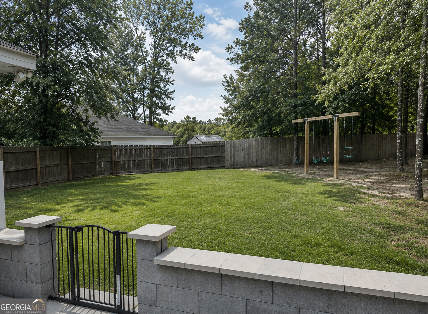 305 White Willow Court