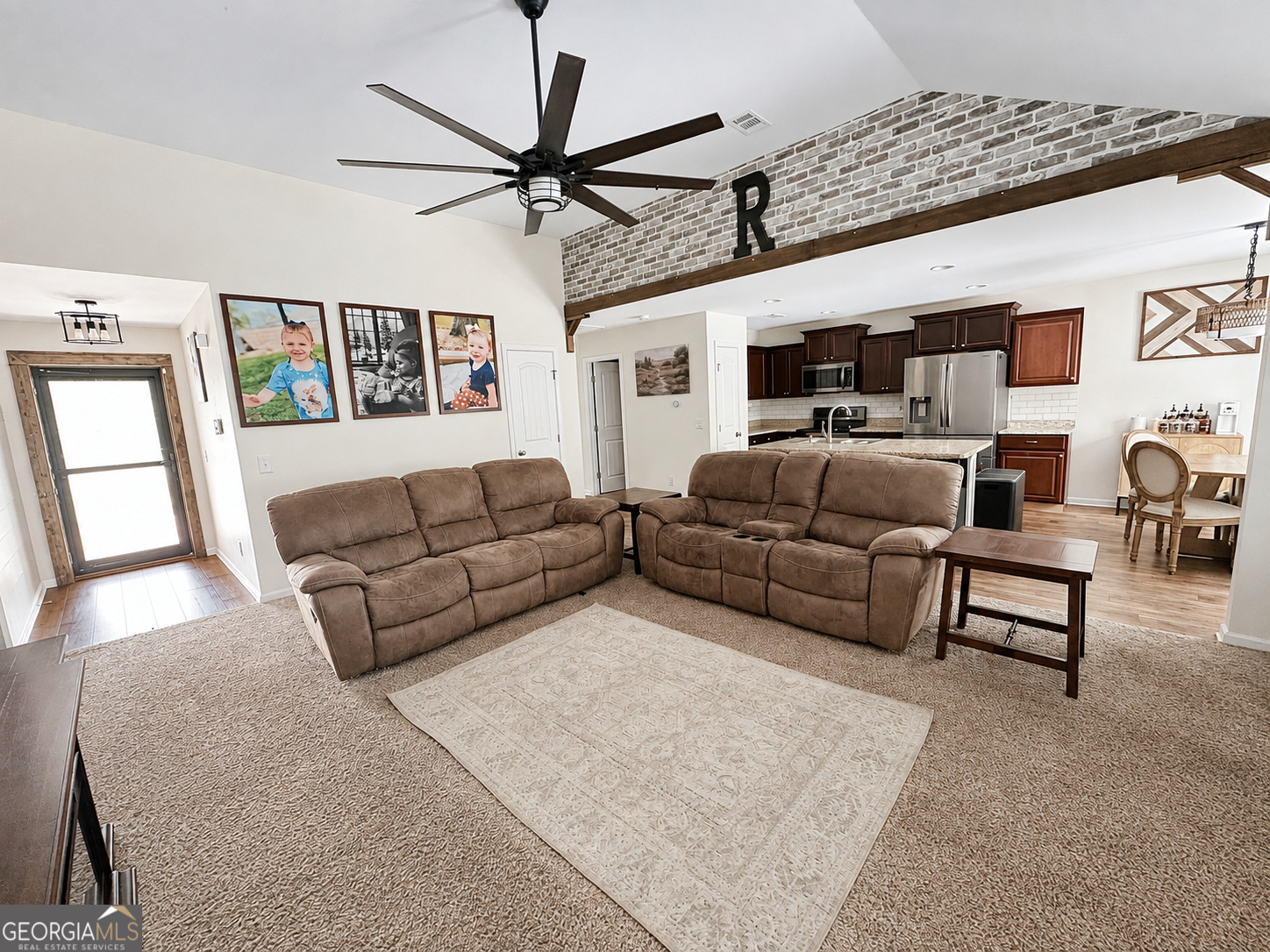 305 White Willow Court