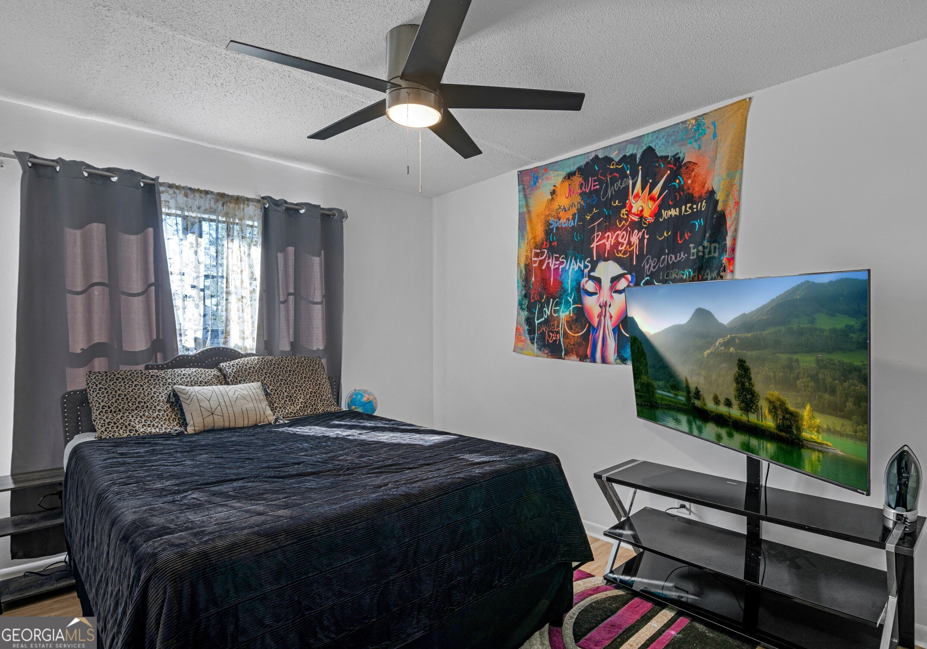 912 Pineland Avenue APT 4