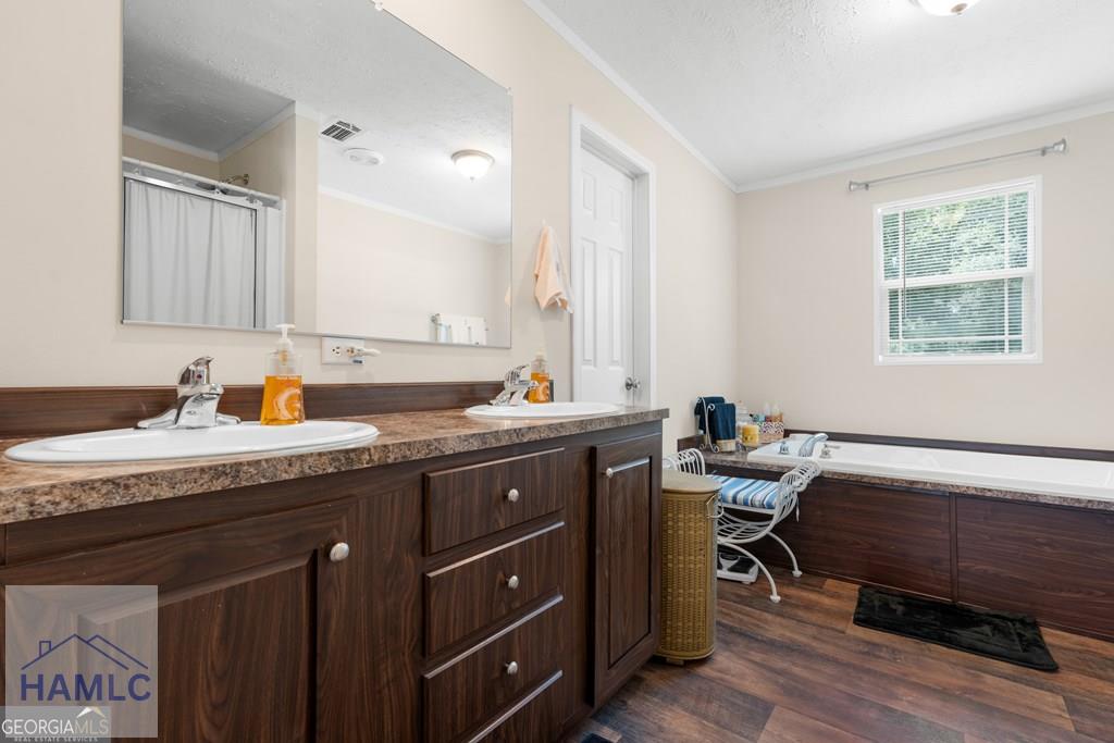 3516 Bennetts Landing Road