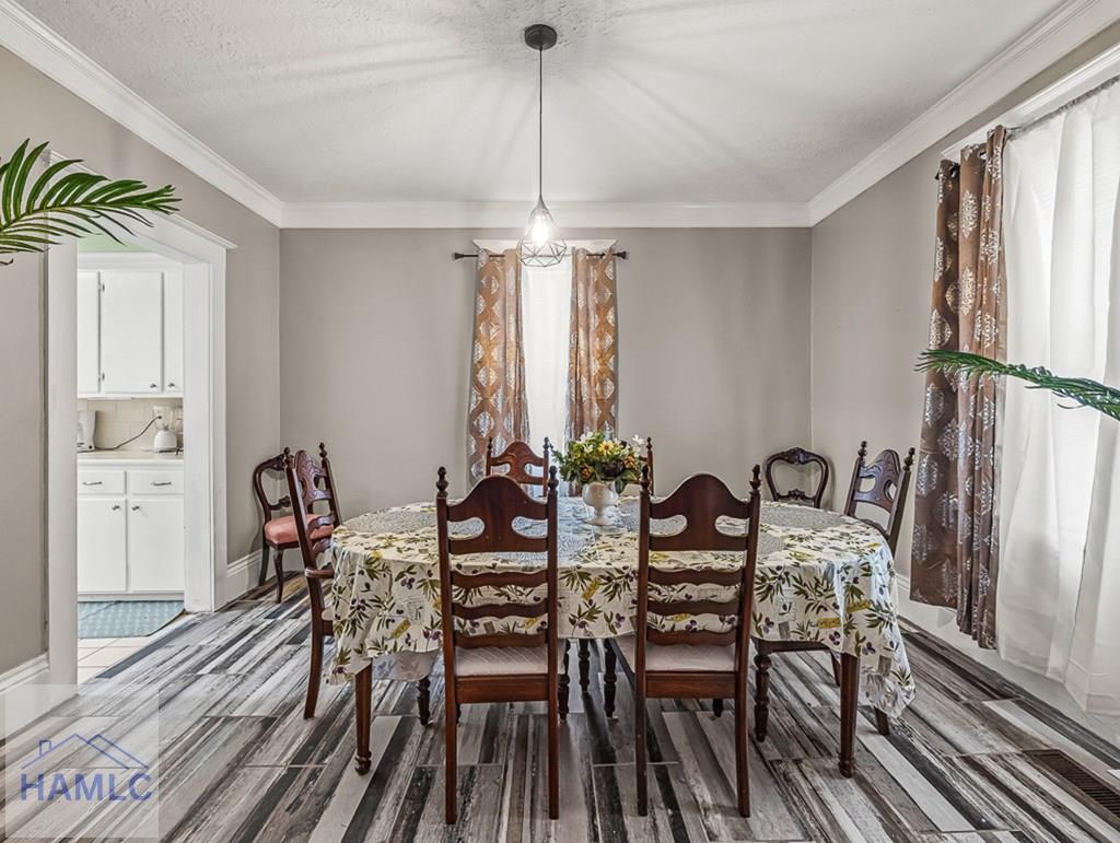 517 N Masonic Street