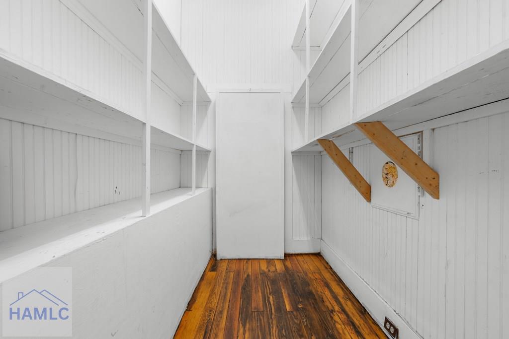 284 Dover Unit: ROAD