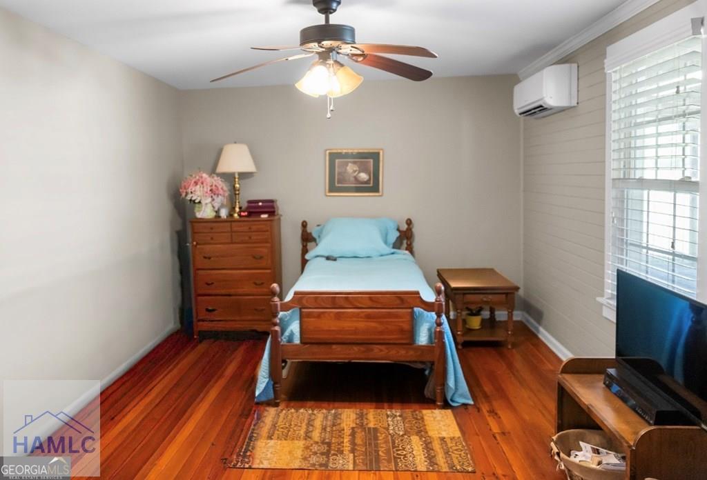 17732 Old River Road