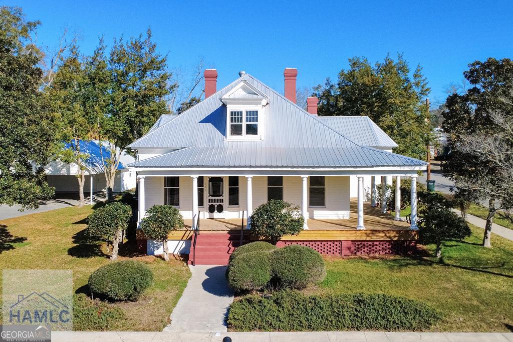 643 Barney Avenue