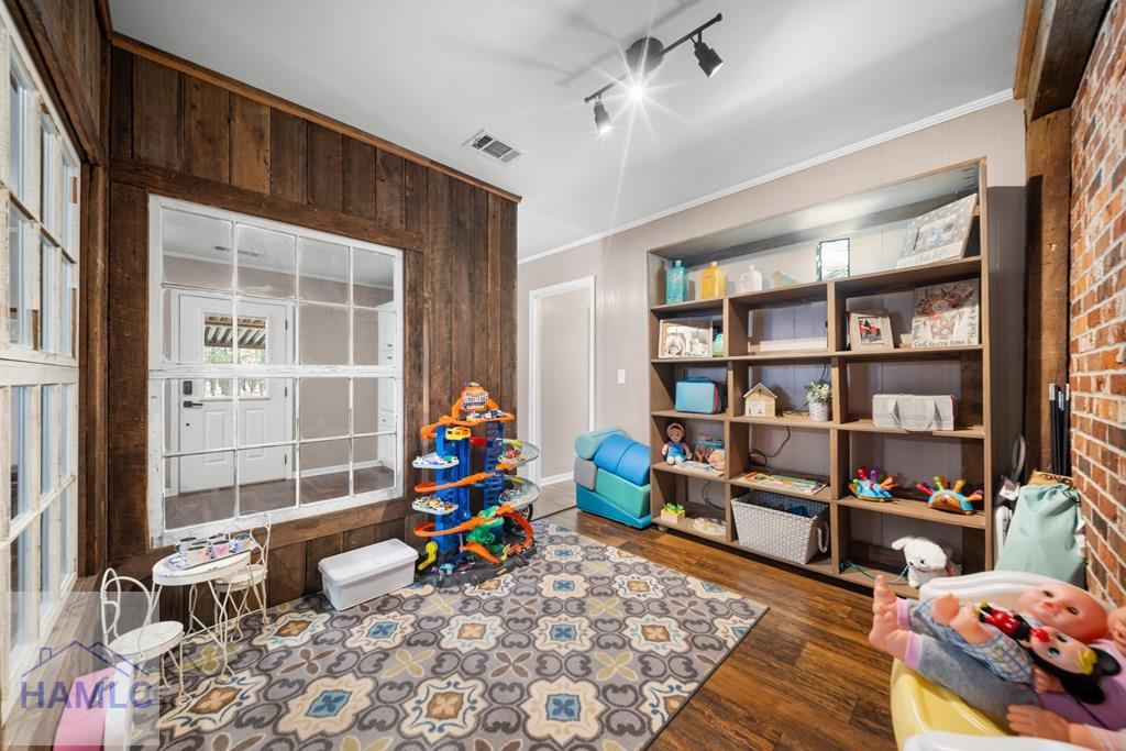 4562 Gip Road