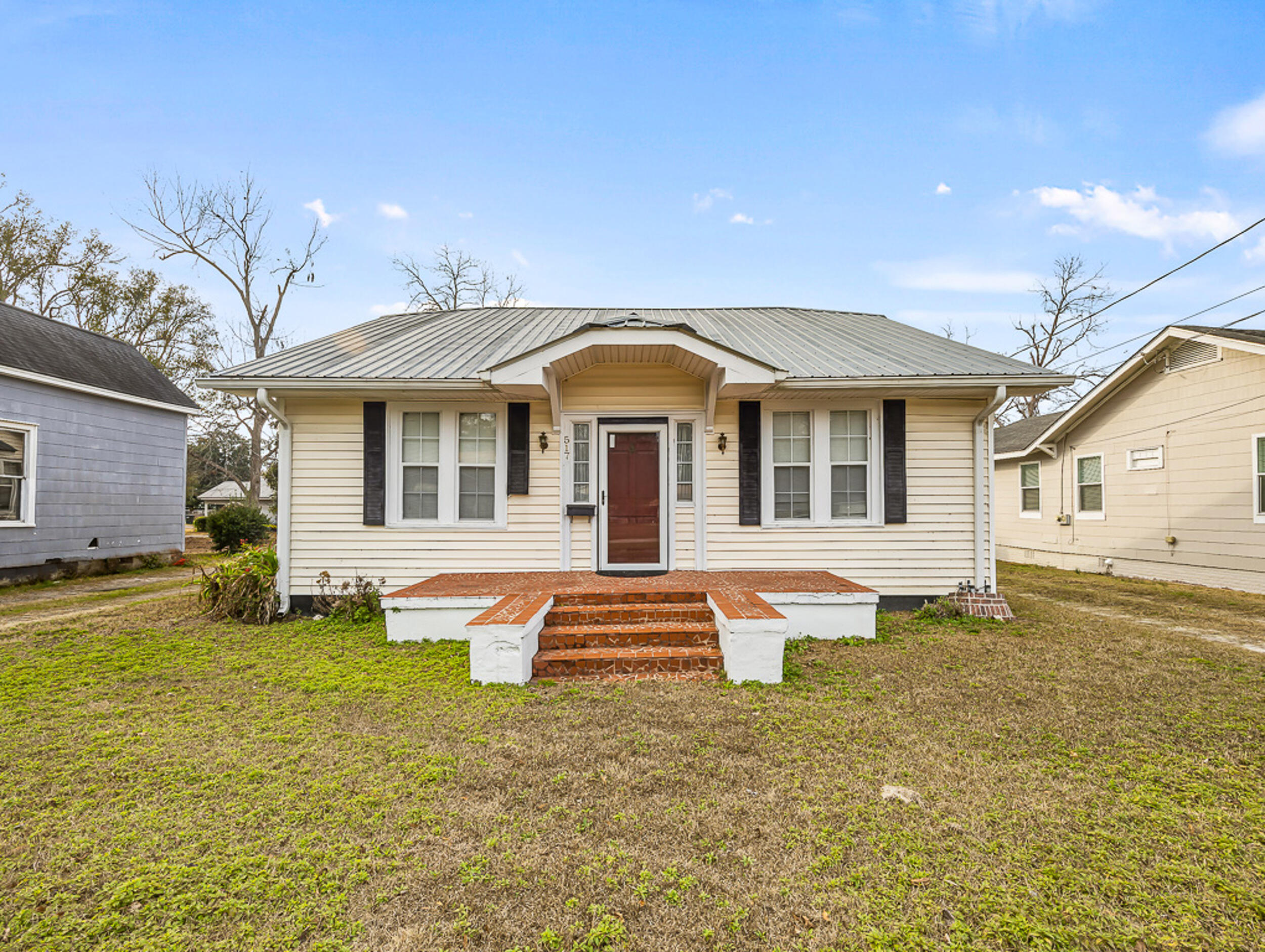 517 N Masonic Street