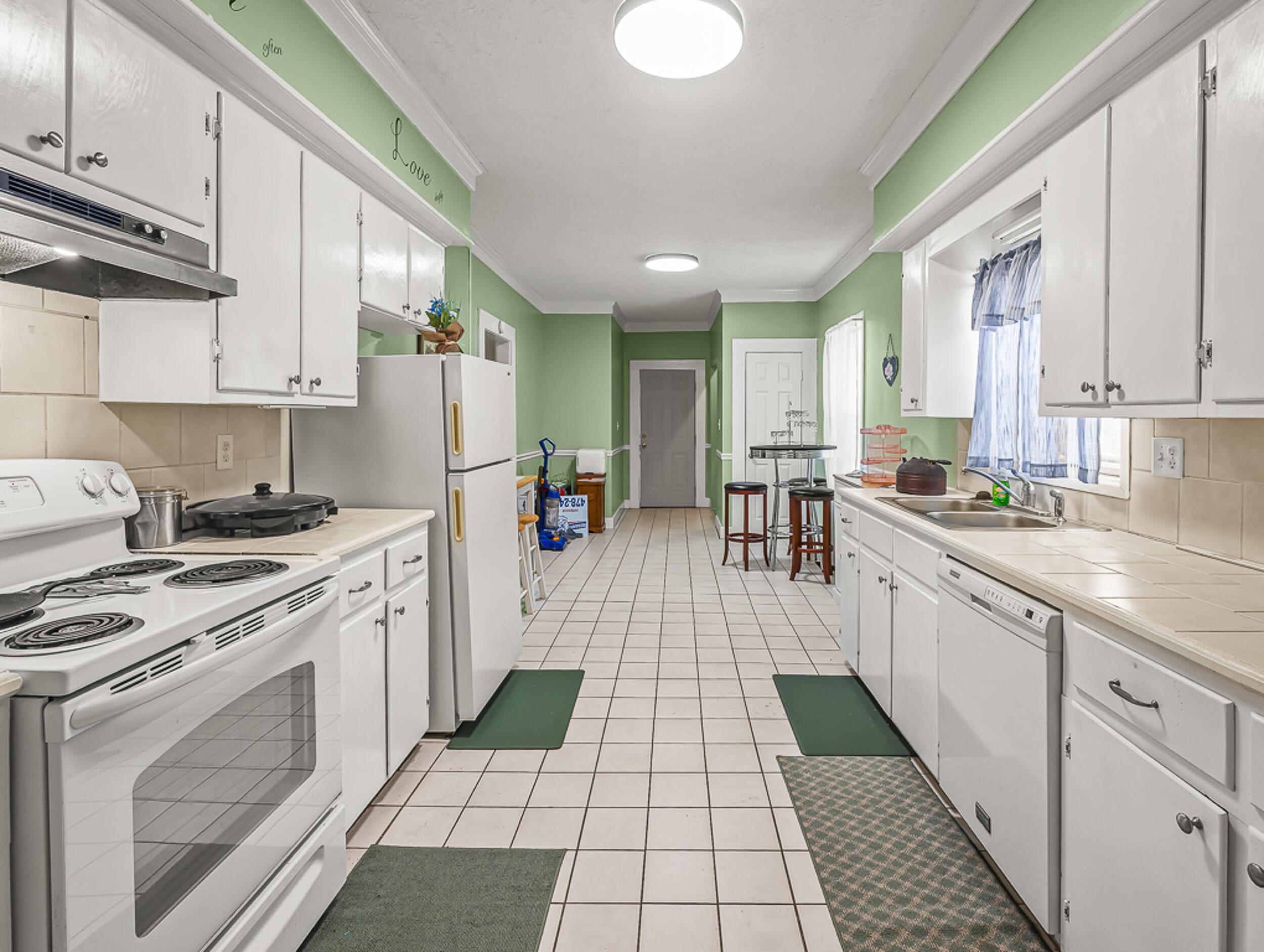 517 N Masonic Street