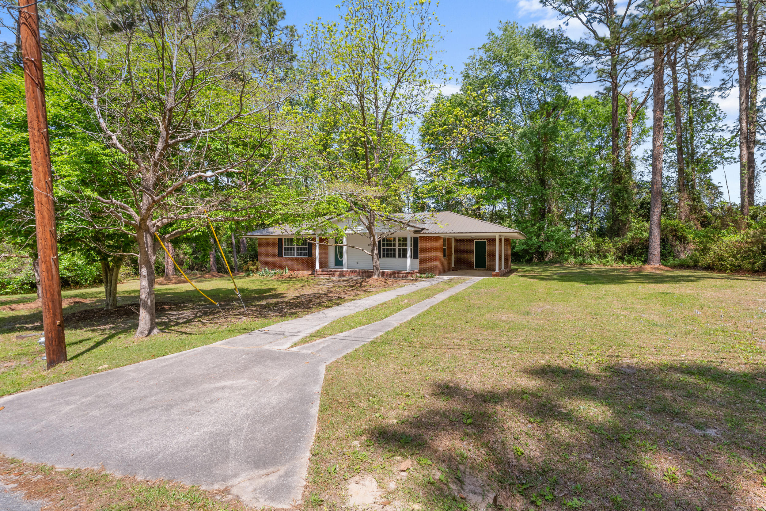 103 Forest Road