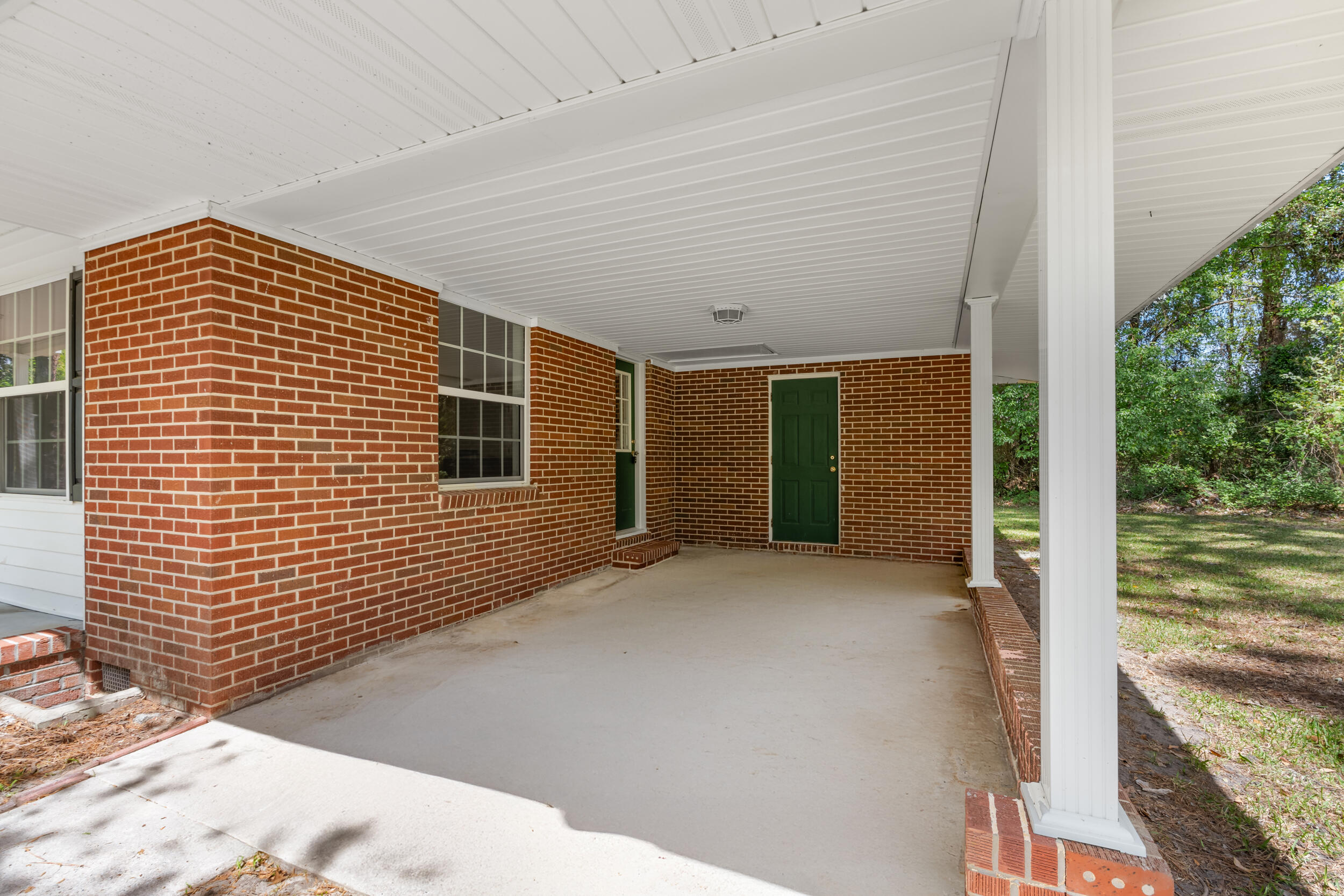 103 Forest Road