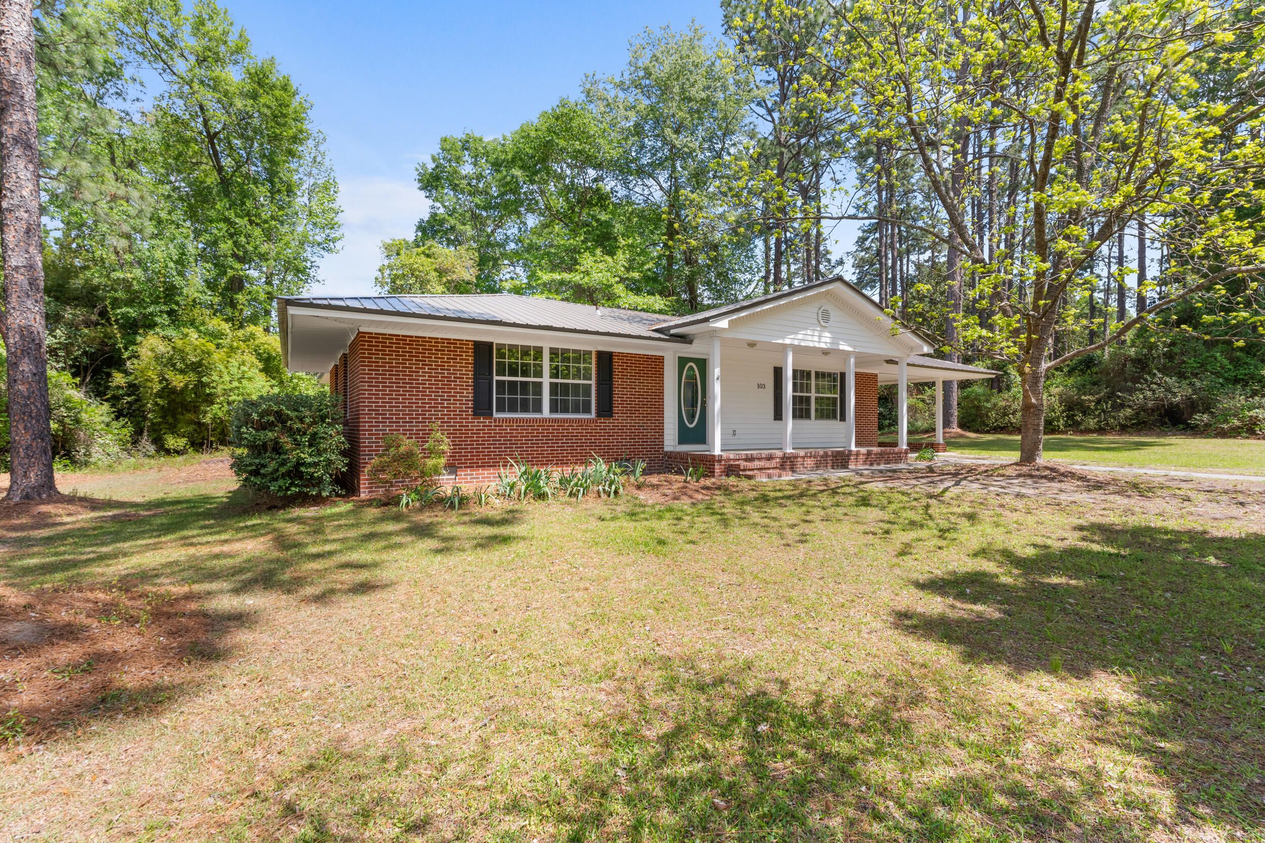 103 Forest Road