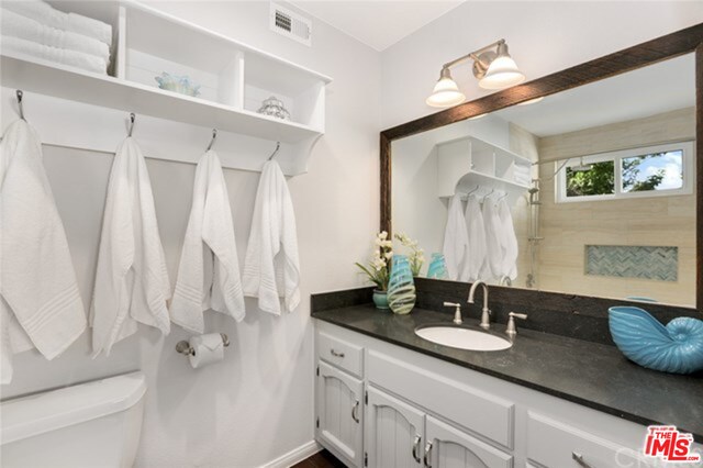 710 N GUADALUPE AVE Unit: 6