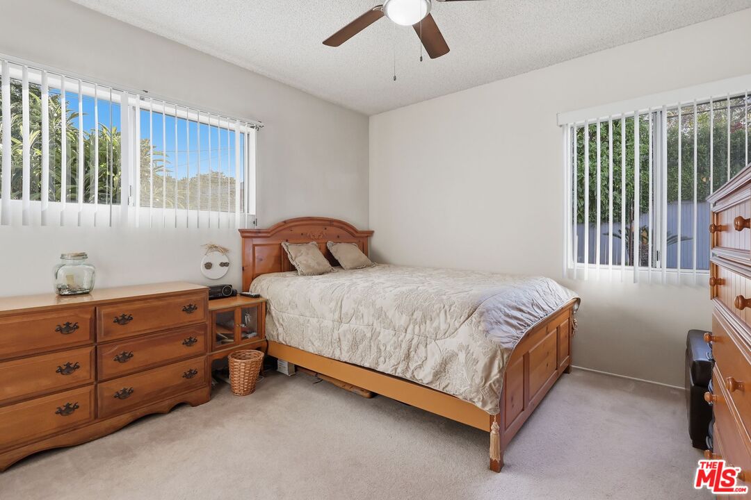 12421 Barbara Ave