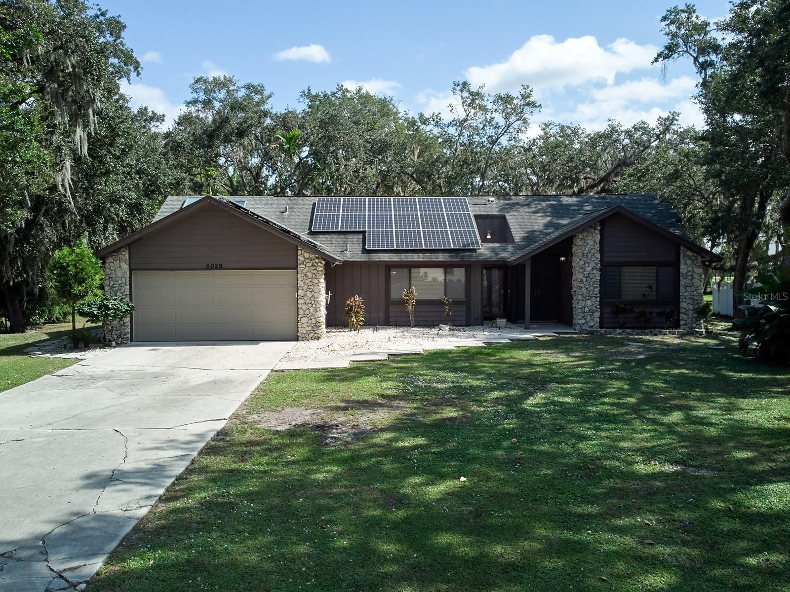 6029 RAVENWOOD DR