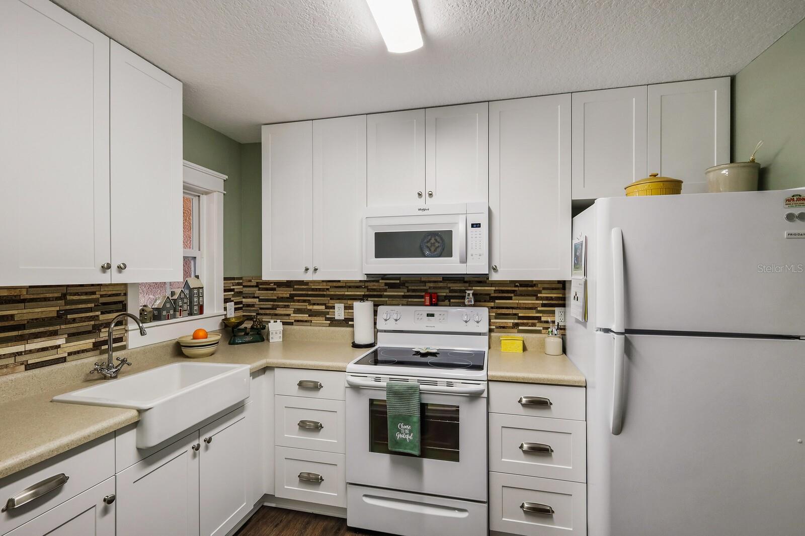 9027 WHITE SAGE LOOP