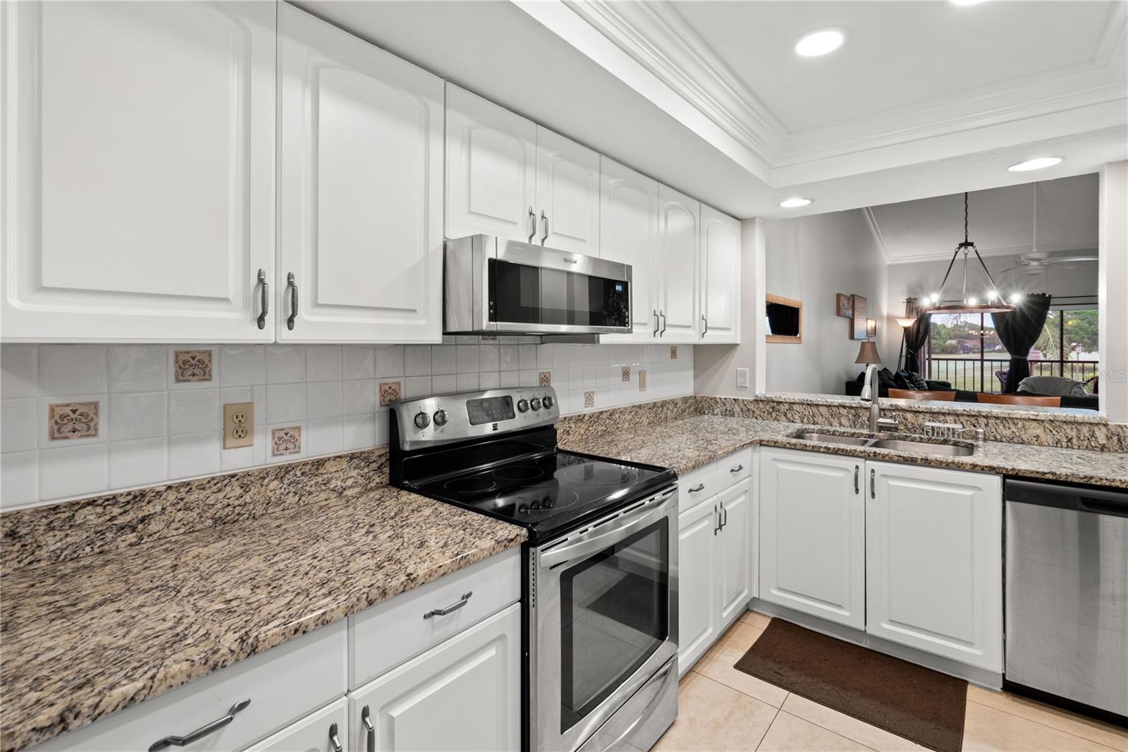 6221 TIMBER LAKE DR #C6