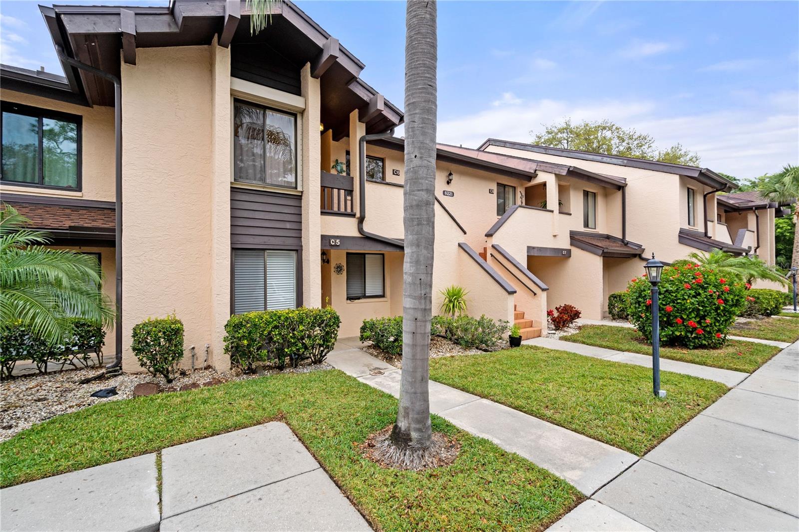 6221 TIMBER LAKE DR #C6