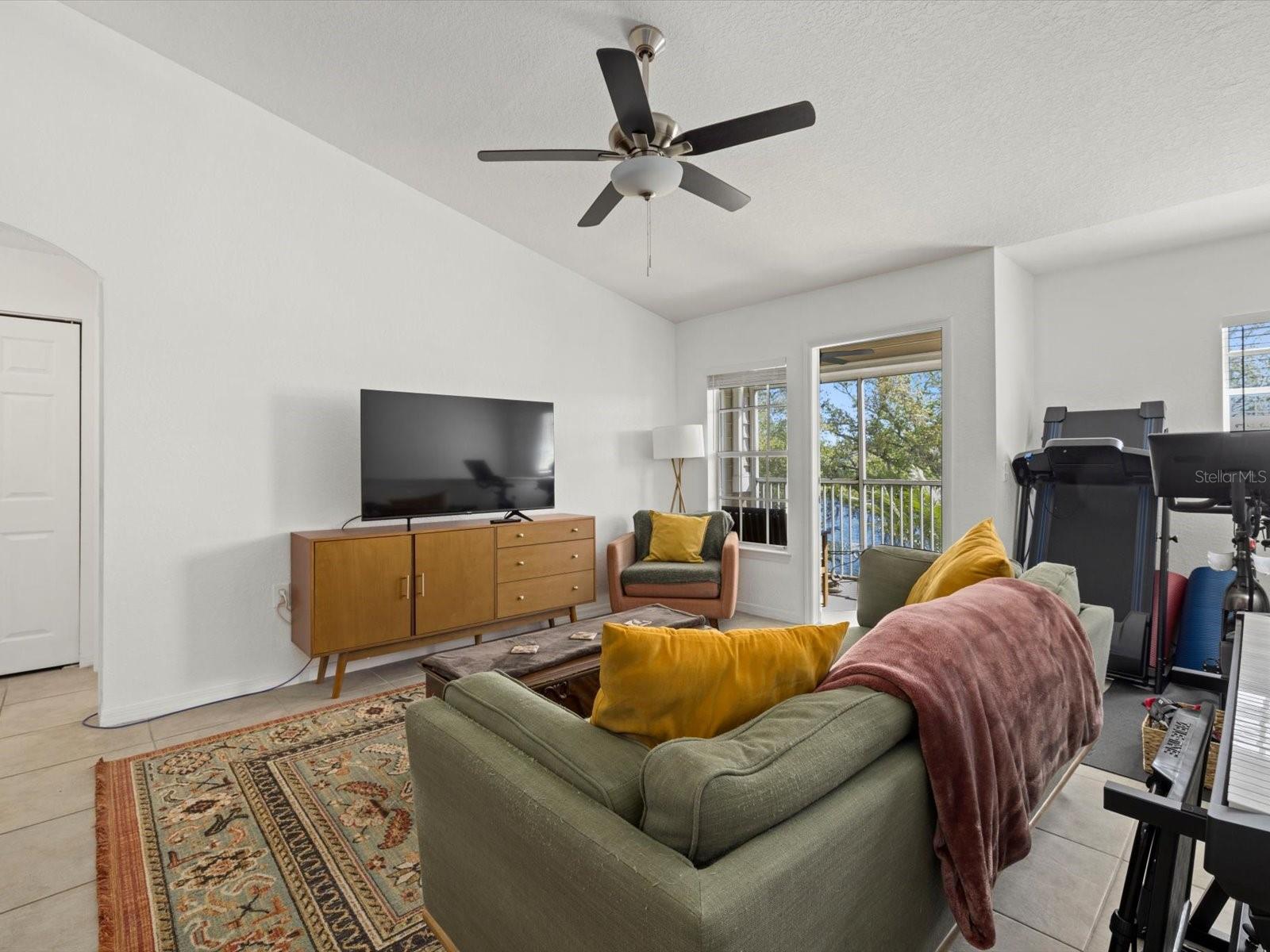 8917 MANOR LOOP #205