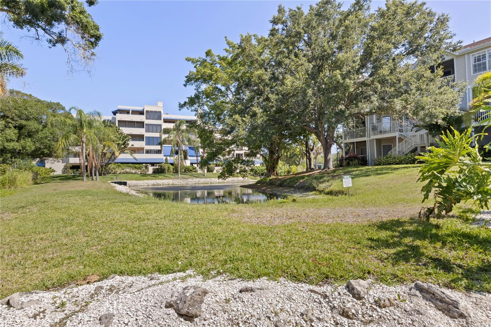 850 S TAMIAMI TRL #408