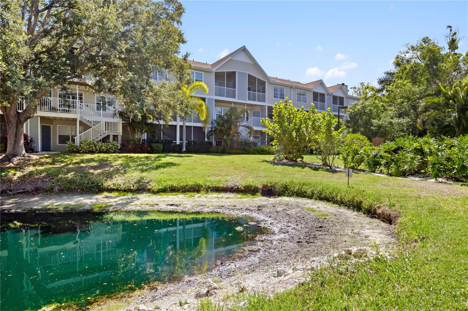 850 S TAMIAMI TRL #408