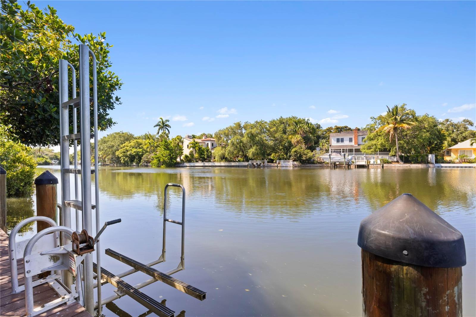 850 S TAMIAMI TRL #408