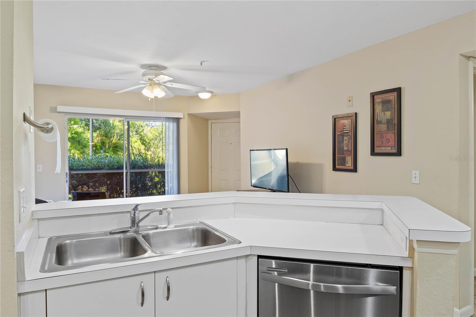 850 S TAMIAMI TRL #408