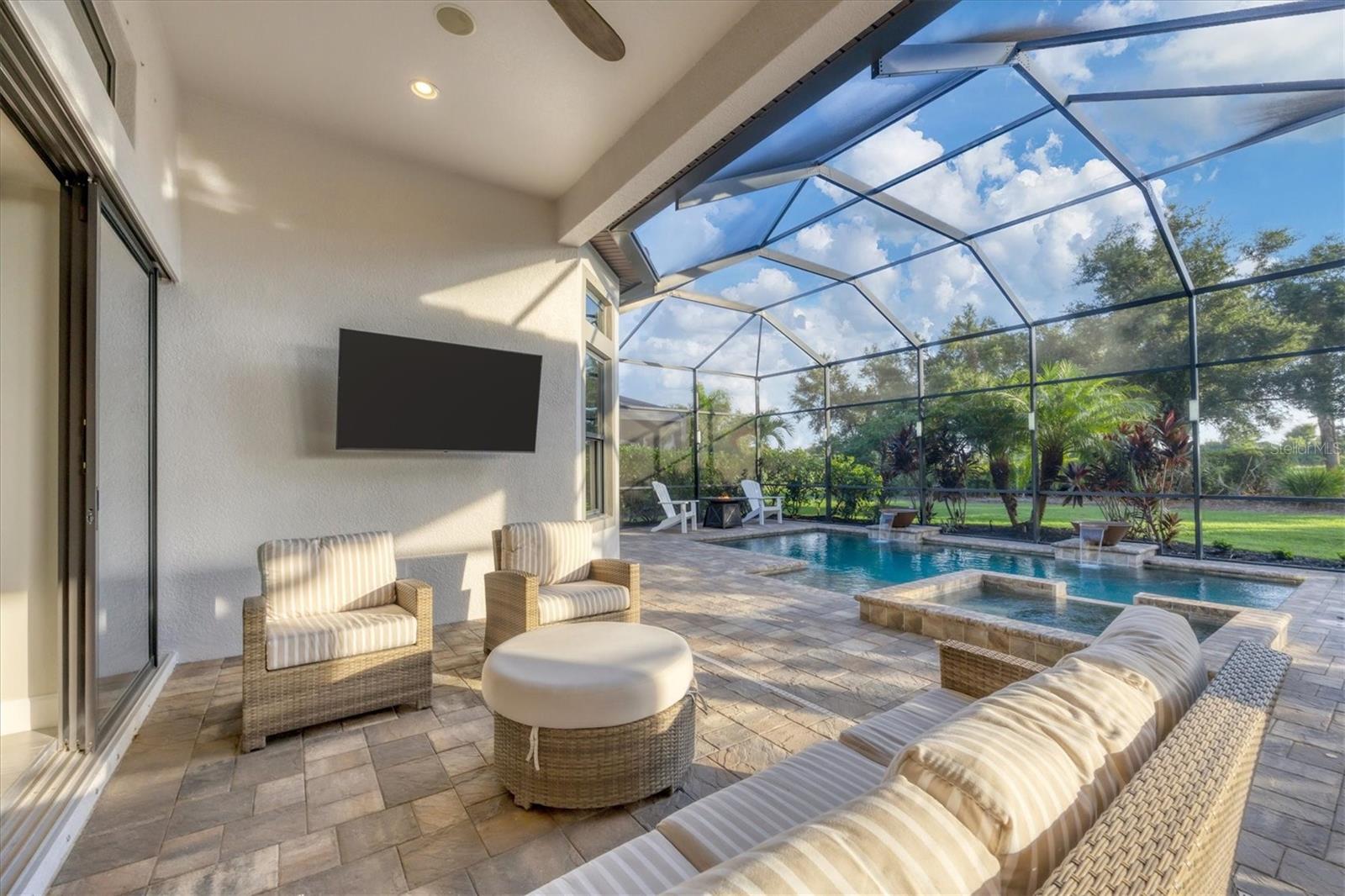 4714 BENITO CT