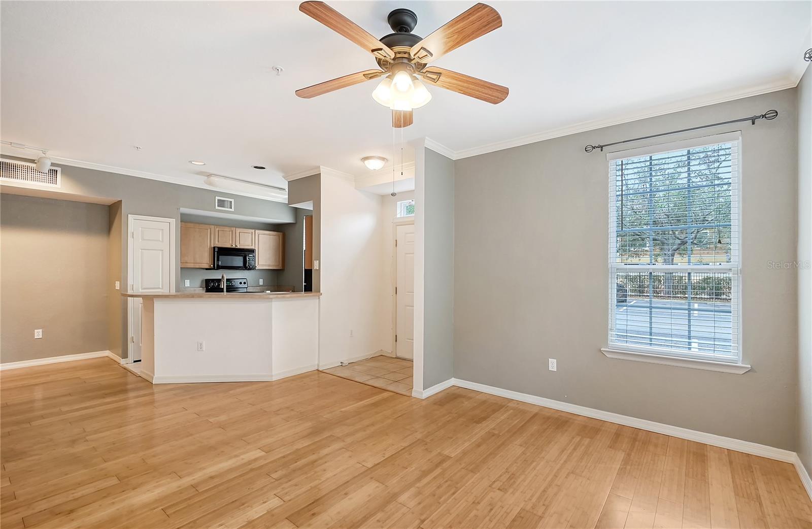 5681 BIDWELL PKWY #101