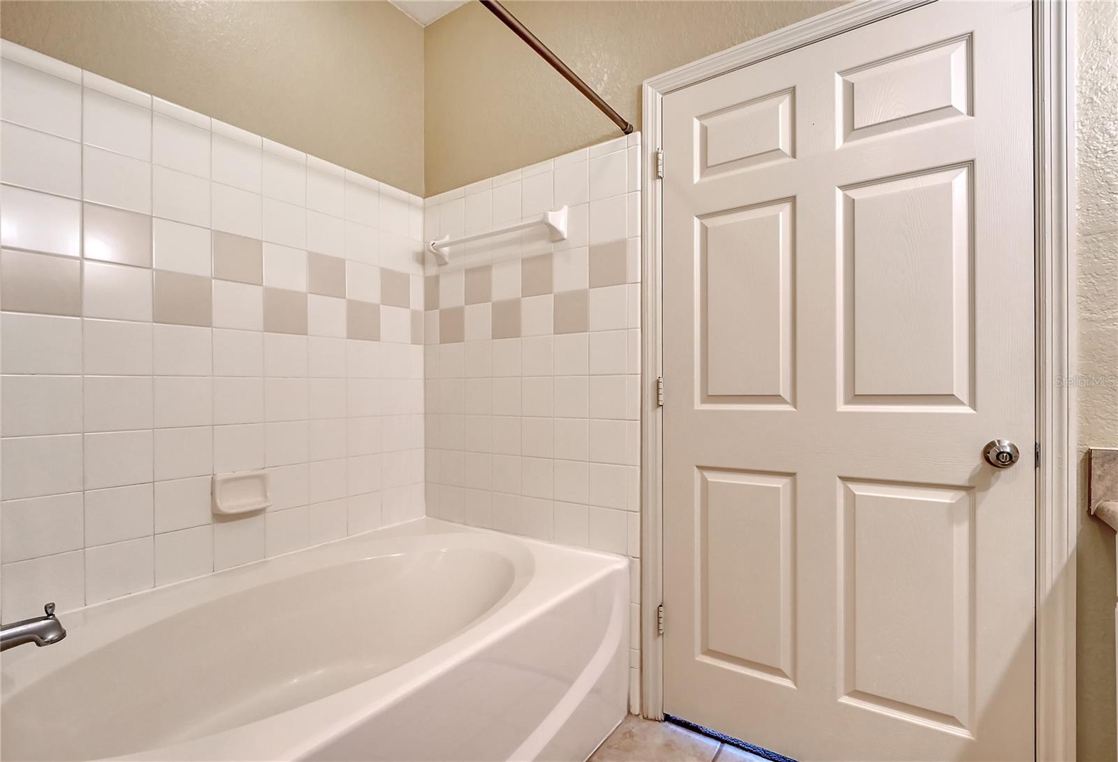 5681 BIDWELL PKWY #101