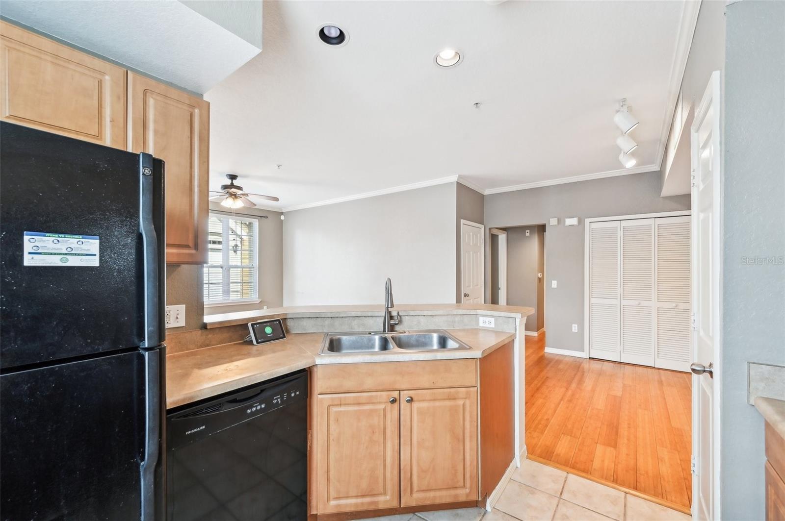 5681 BIDWELL PKWY #101